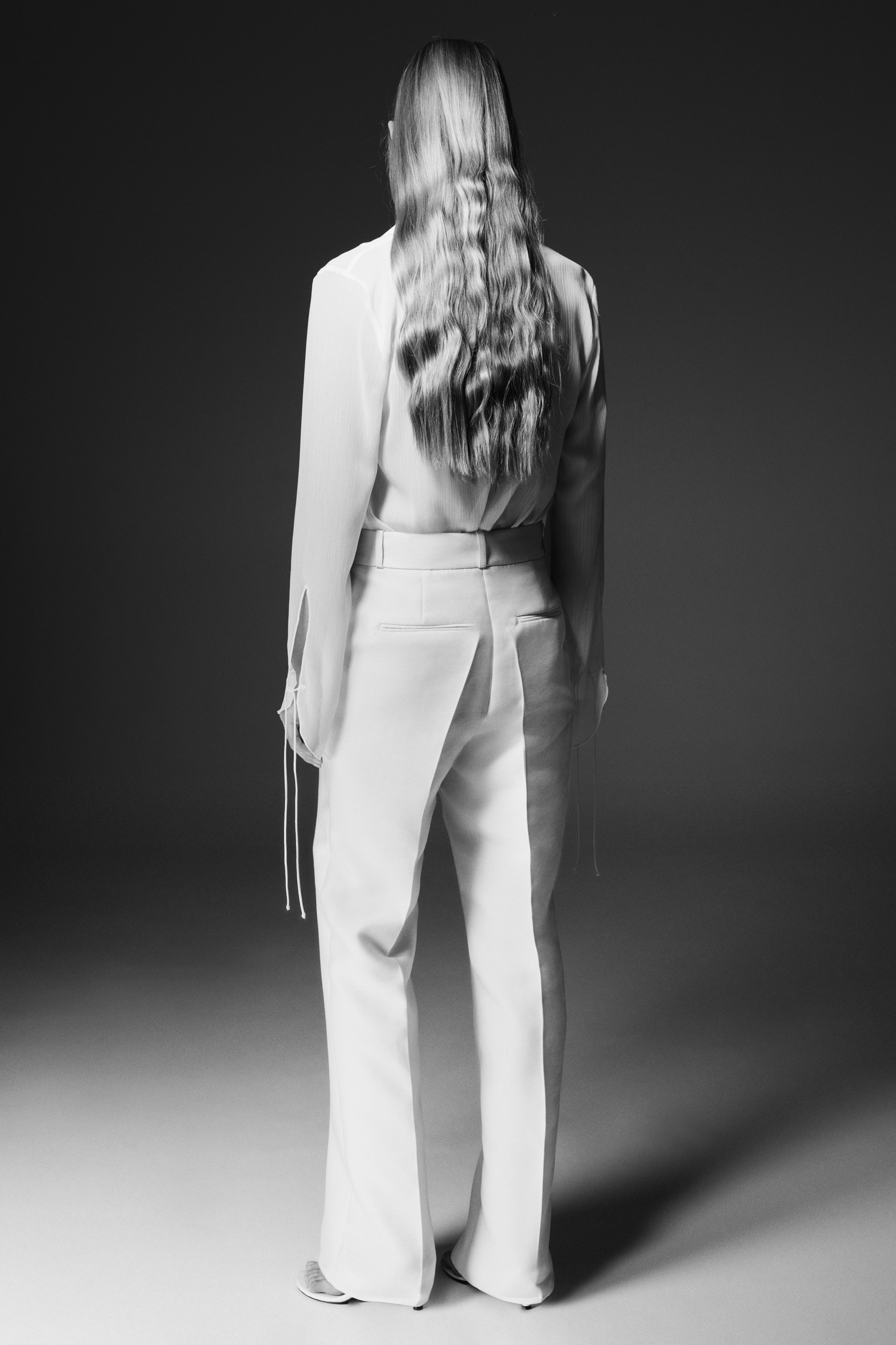 High-waisted tailored trousers