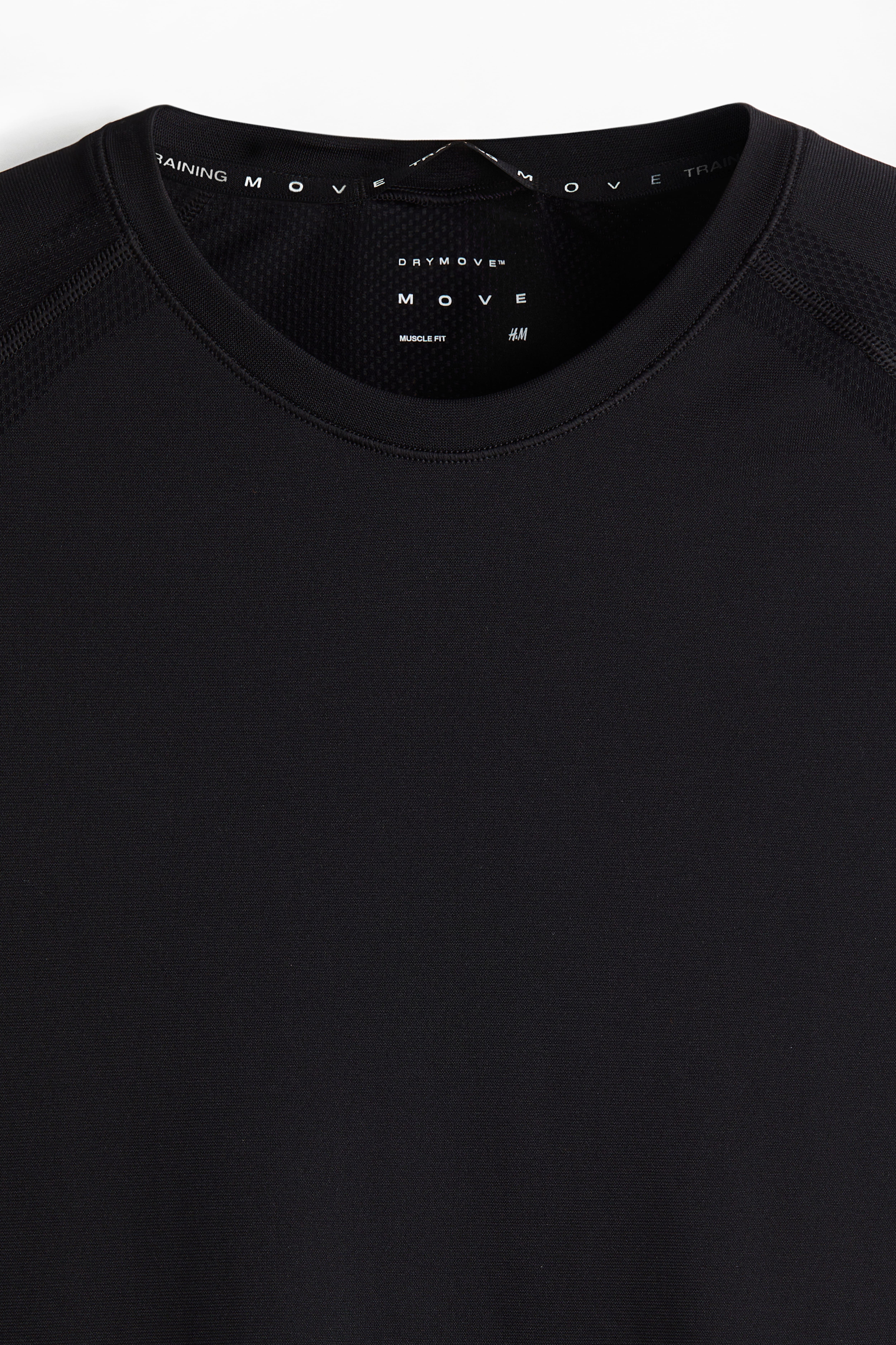 Muscle Fit Sports T-Shirt with DryMove™