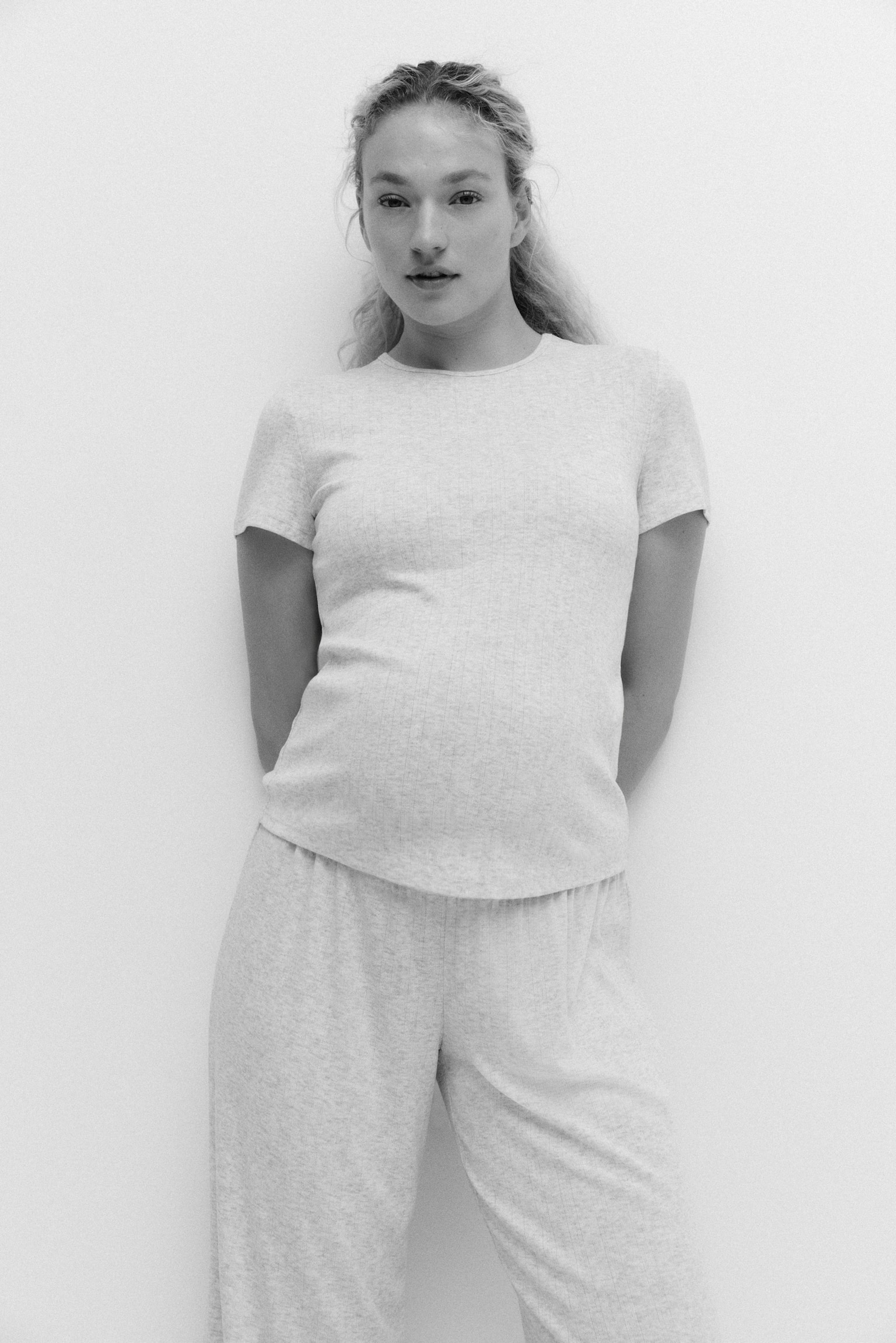 MAMA Dierkované džersejové pyžamo - Svetlosivá melírovaná/Biela/kvetovaná - 5