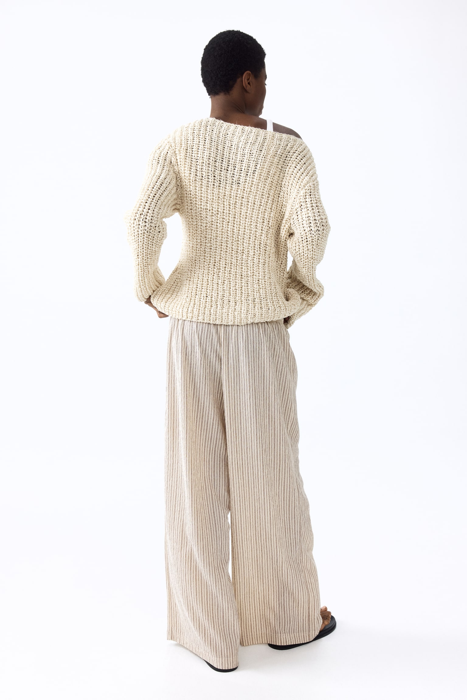 Pantalon large avec taille élastique - Beige clair/rayé/Noir/Marron foncé/Crème/rayé/Rouge rouille foncé/Noir/imprimé zèbre/Marron foncé/rayé/Vert kaki foncé/Noir/pois/Marron foncé/imprimé léopard/Noir/motif/Beige/Beige - 5
