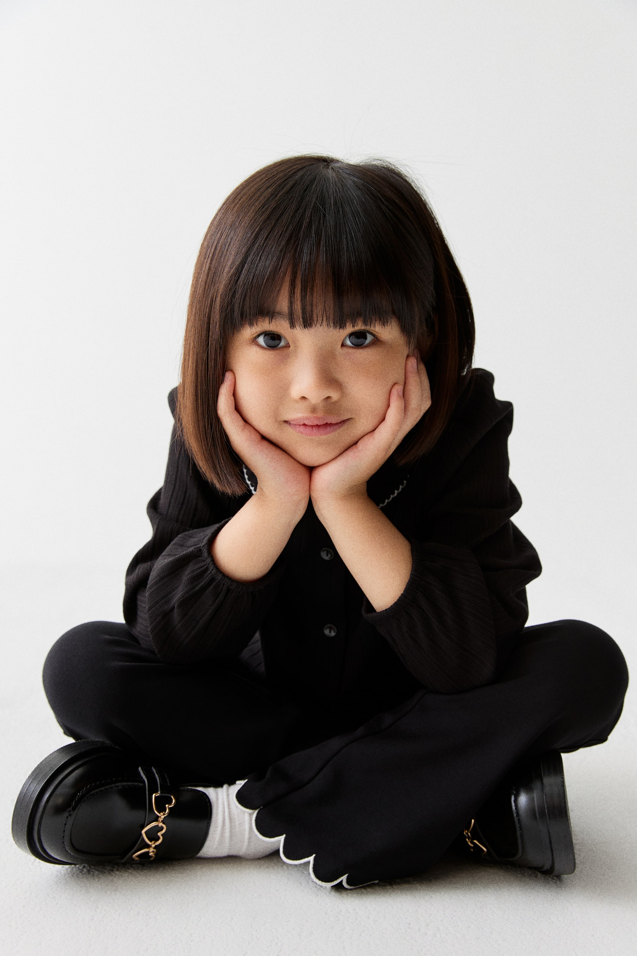 Xem ảnh lớn hơn: Quần legging loe gấu sò điệp - Màu đen - Kids | H&M VN 2