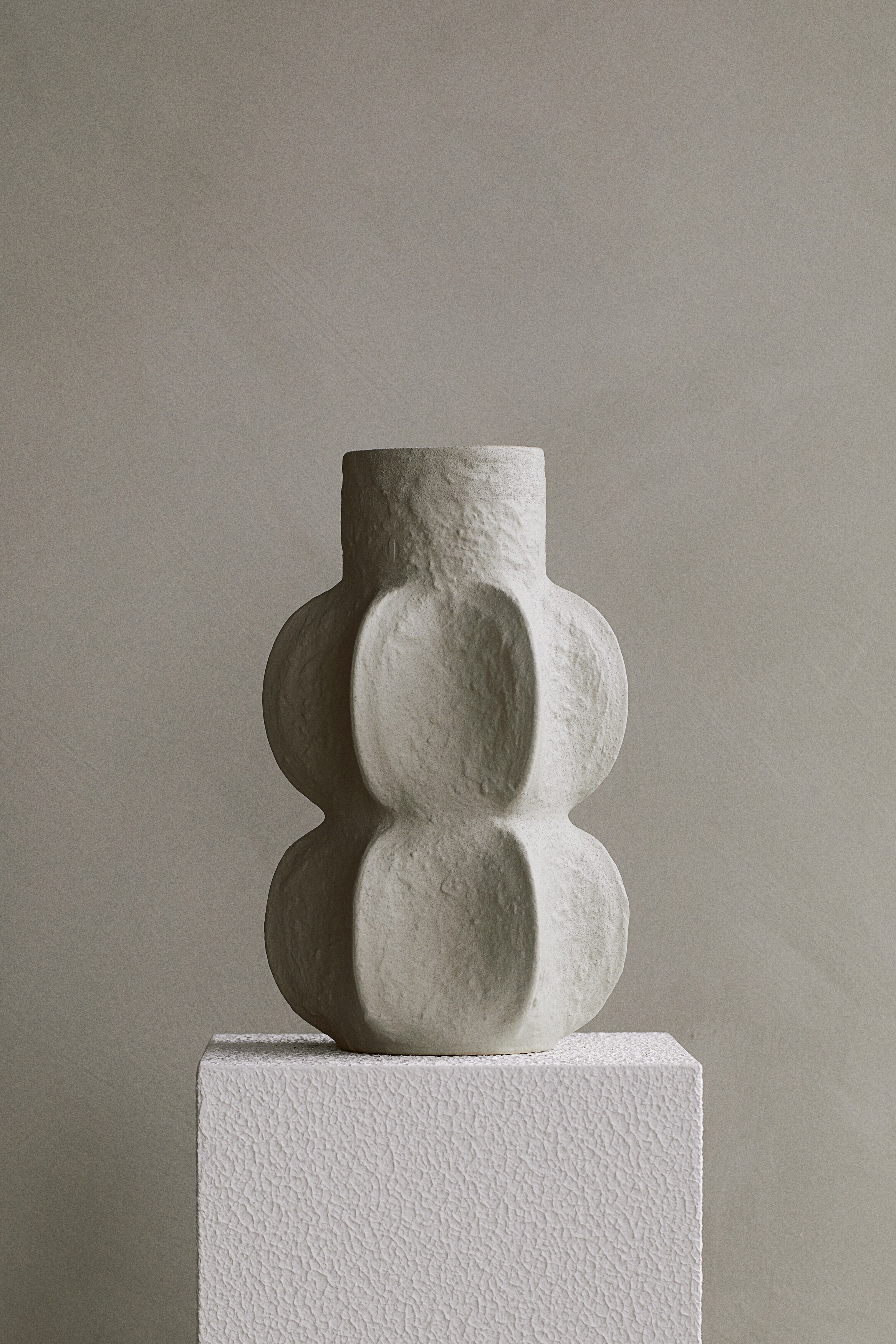 BUTLERS Blumenübertopf Painted 14.5cm - Steingut Topf Mit Farbverlauf Für Zimmerpflanzen