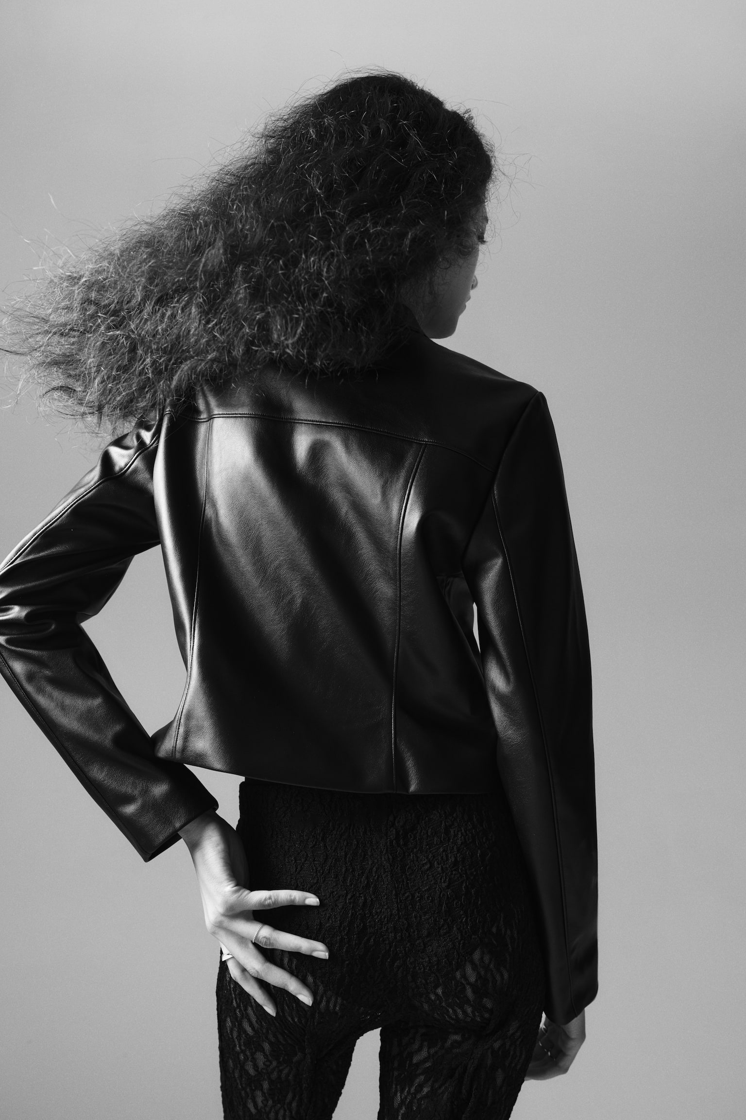 Женская куртка H&M Biker with Zipper, цвет: Чёрный — фото 5