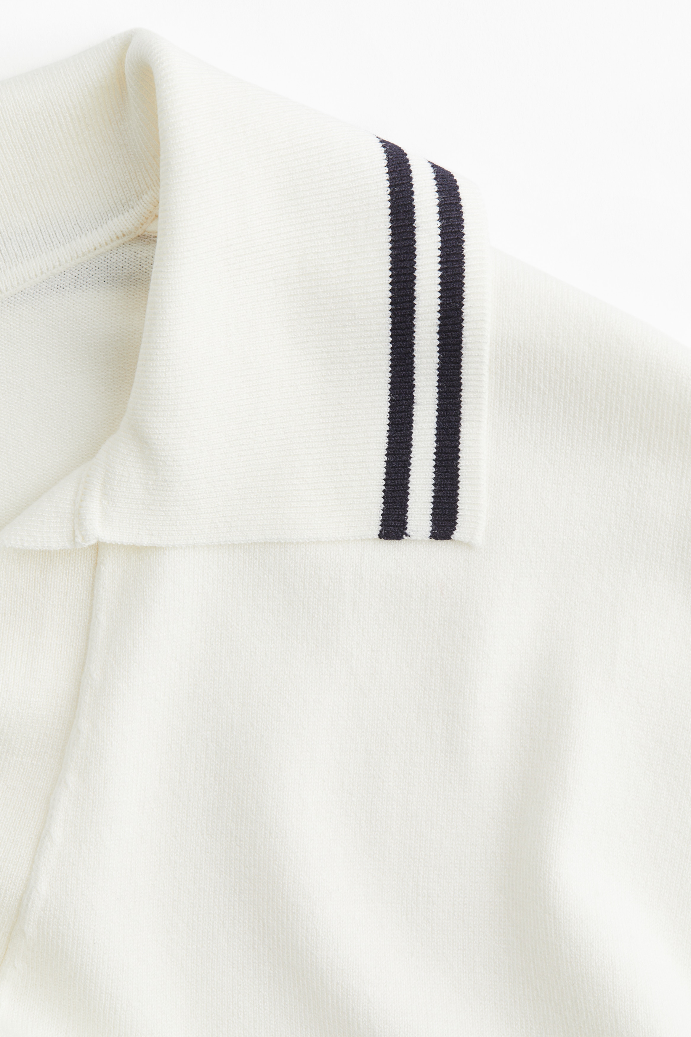 Oversized fine-knit polo shirt