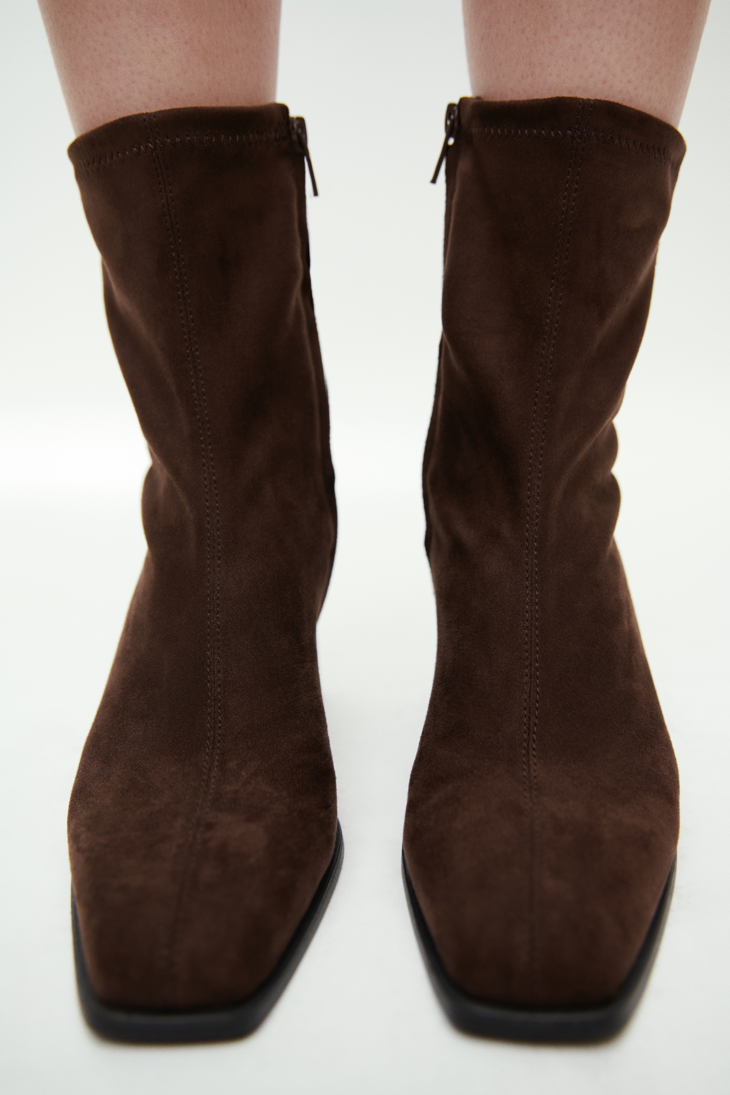 H & M - ヒールアンクルブーツ - ブラウン