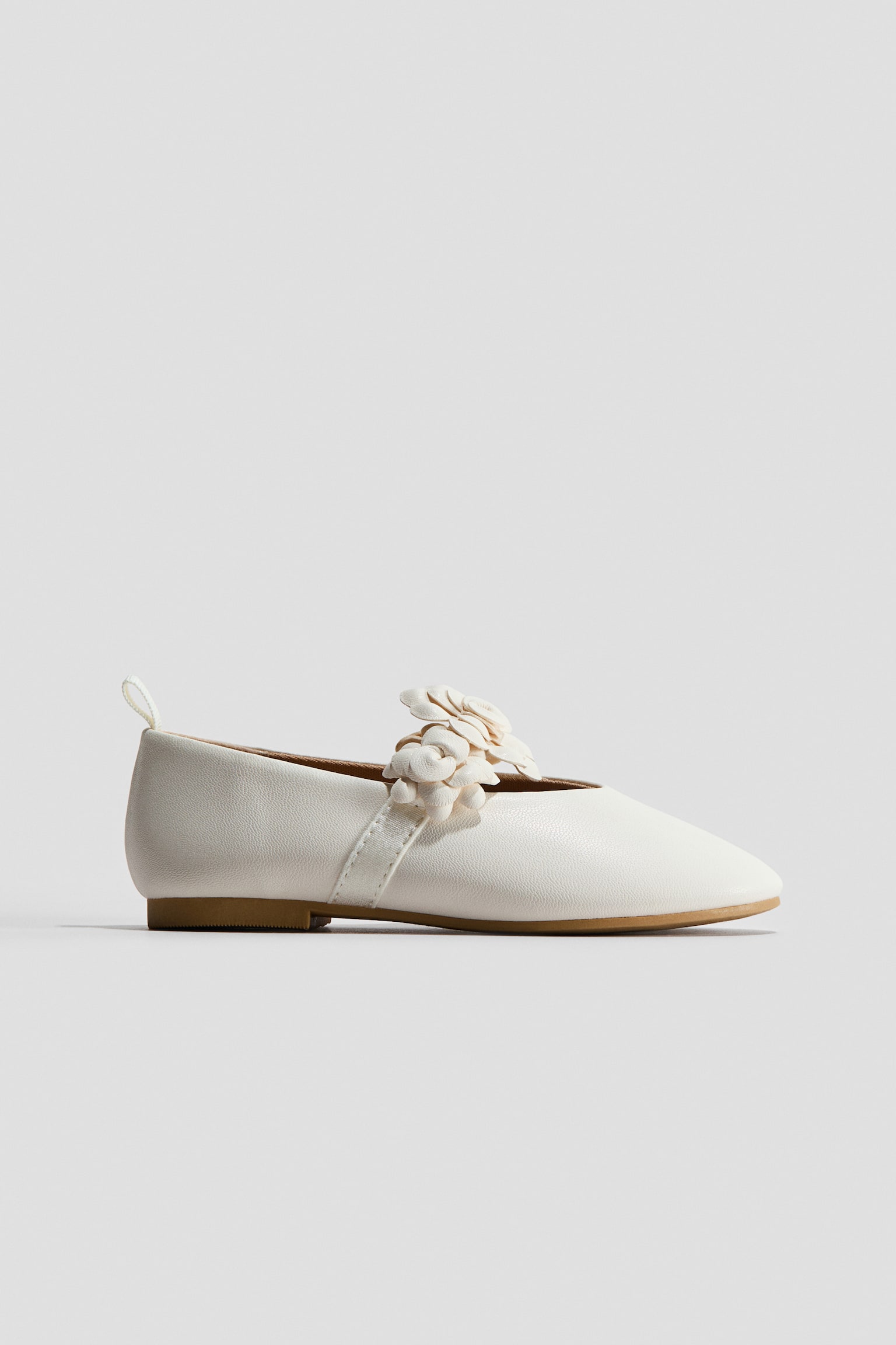 Appliquéd ballet pumps - Cream - 3
