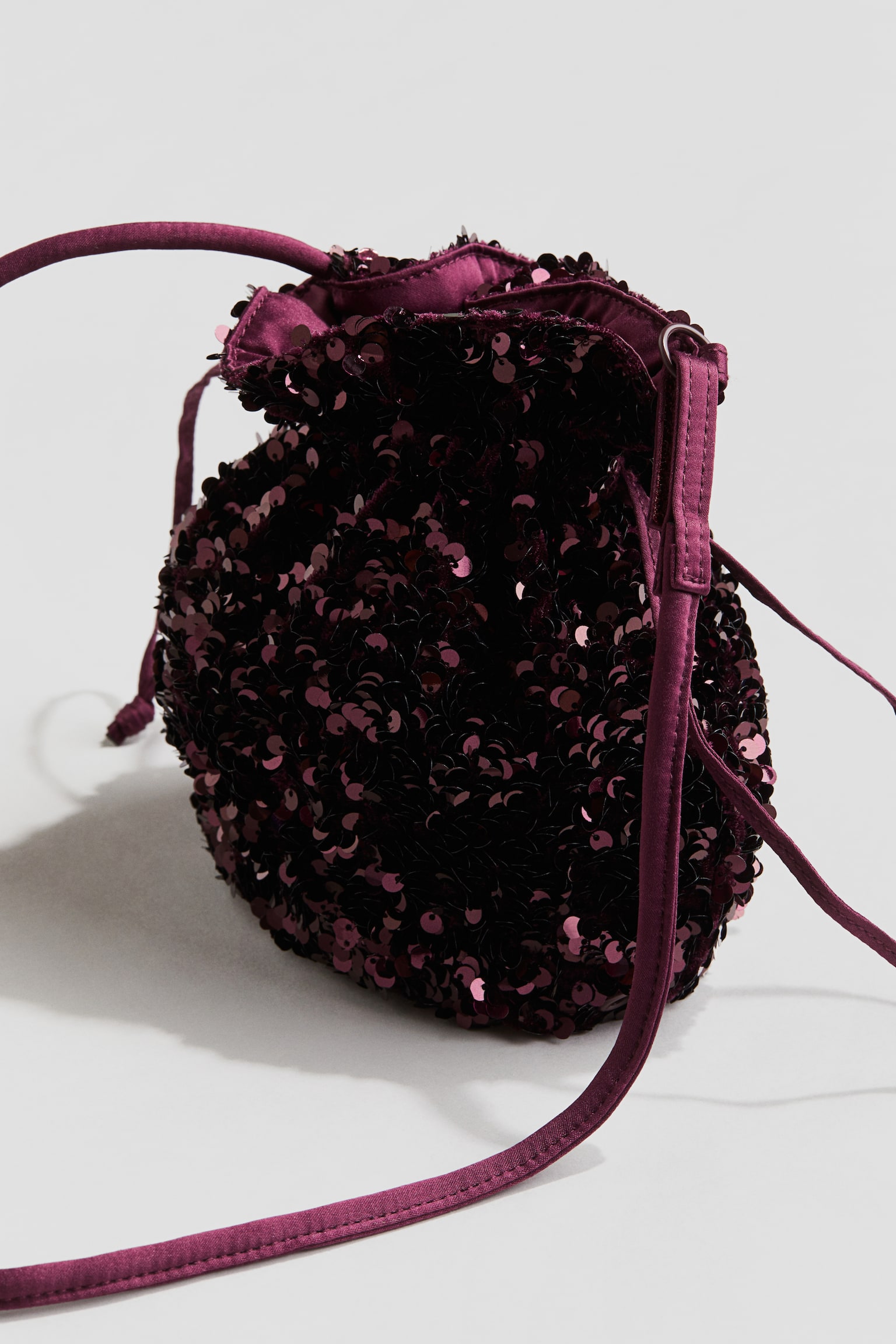 Sequined bucket bag - Dark red - 2