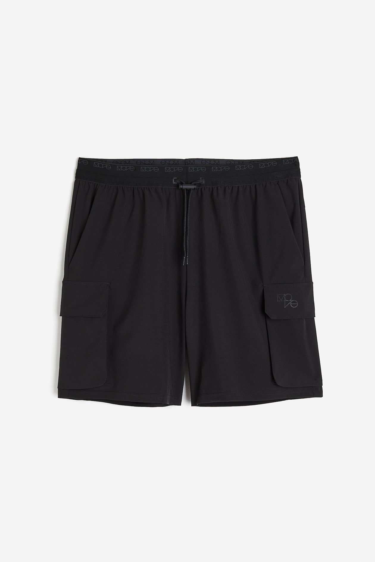 Midlength cargo sports shorts in DryMove™ Regular waist Short