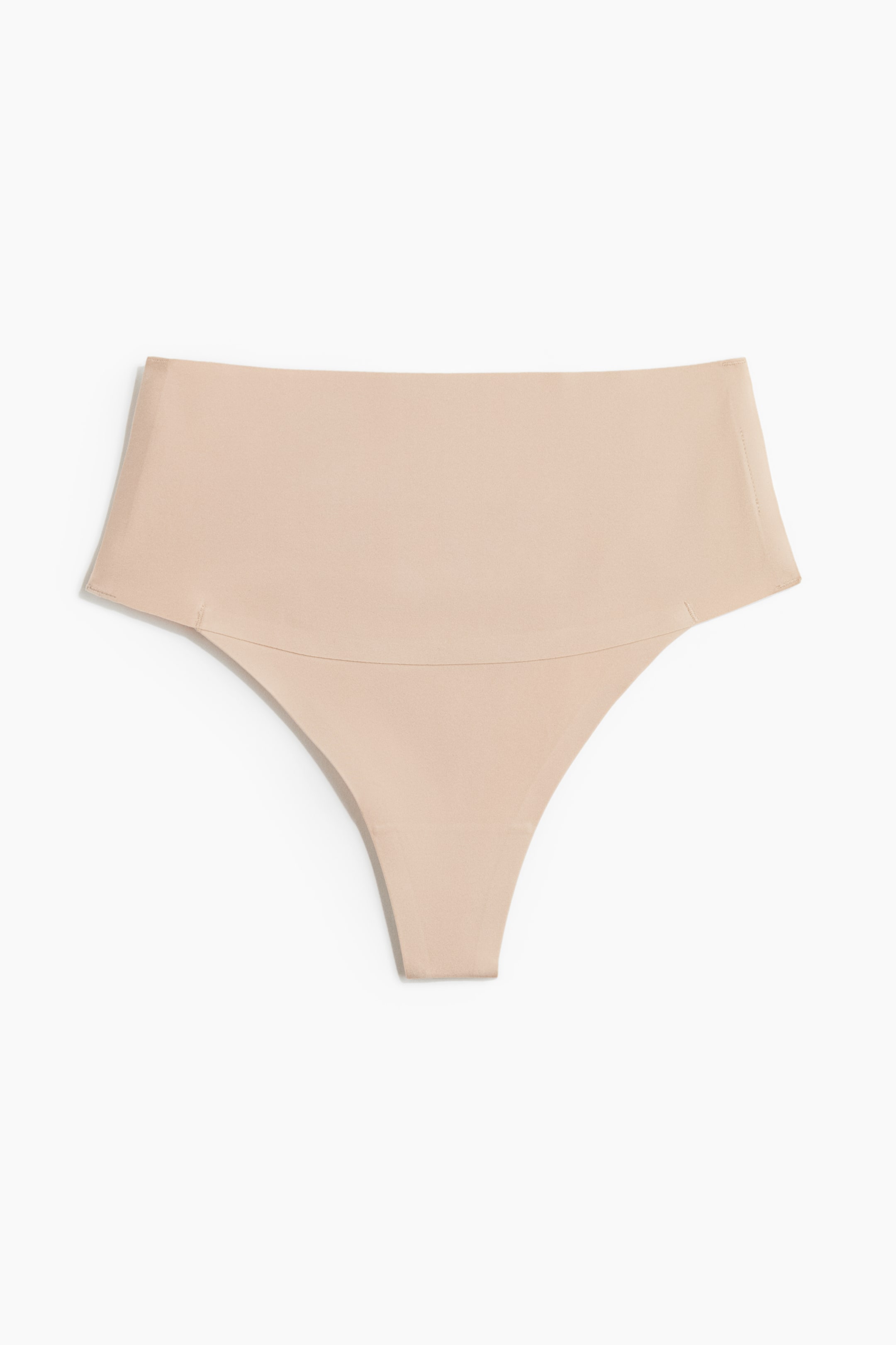 Culotte ficelle moyennement sculptante