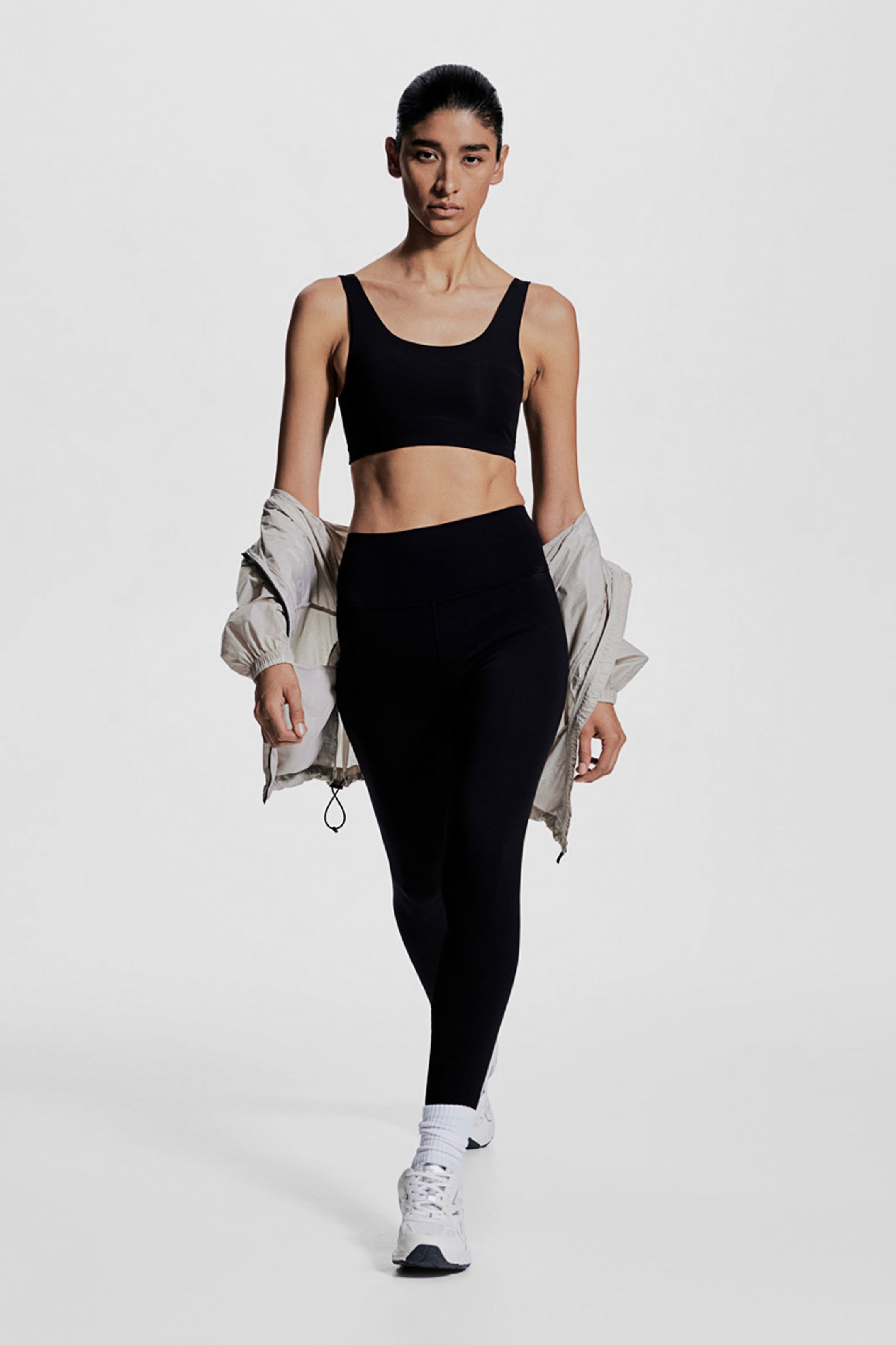 Medium Support Sports Bra DryMove™