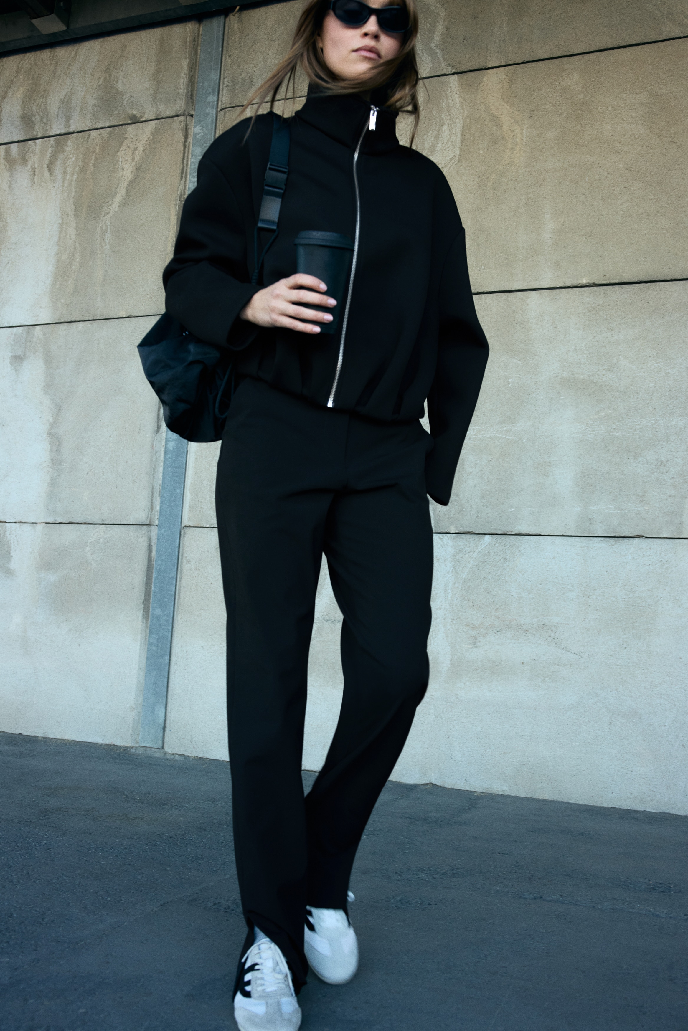 H & M - Wrinkle-resistant スリムテーラードパンツ - ブラック H & M - Wrinkle-resistant スリムテーラードパンツ - ブラック