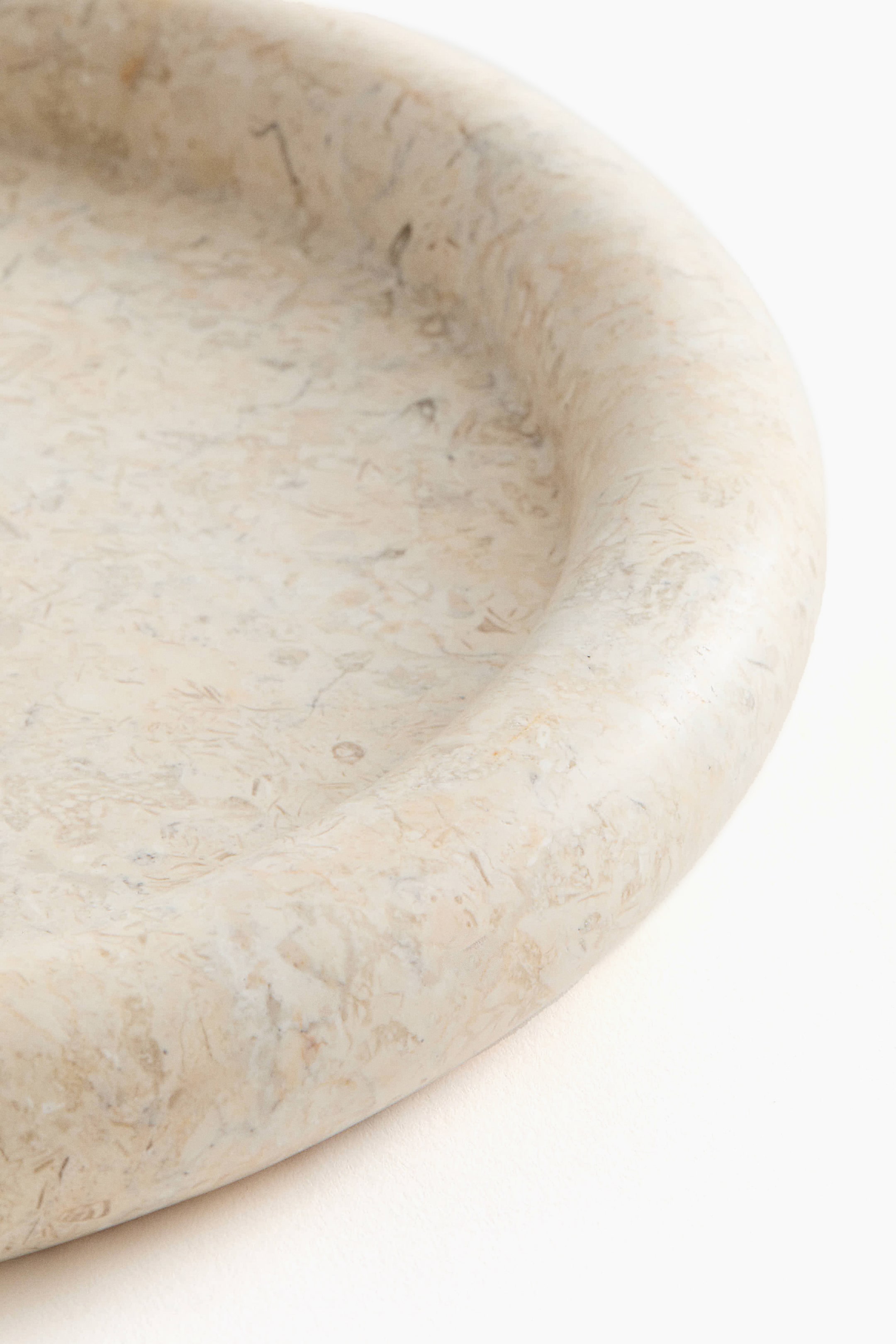 View larger image: Large marble tray - Light beige/Marbled - Home All | H&M IN 6