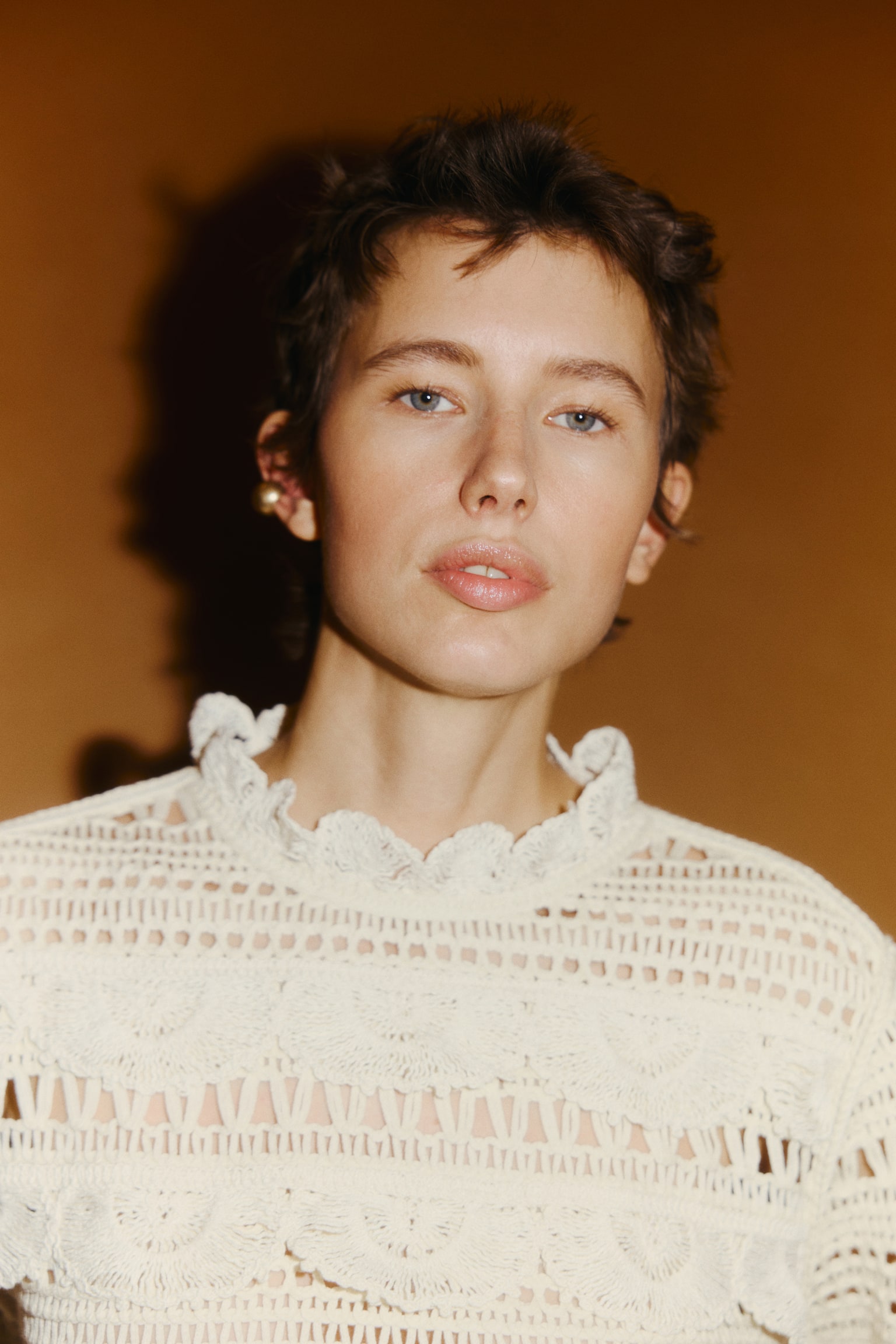 鉤花造型迷你洋裝 - 奶油色 - 4