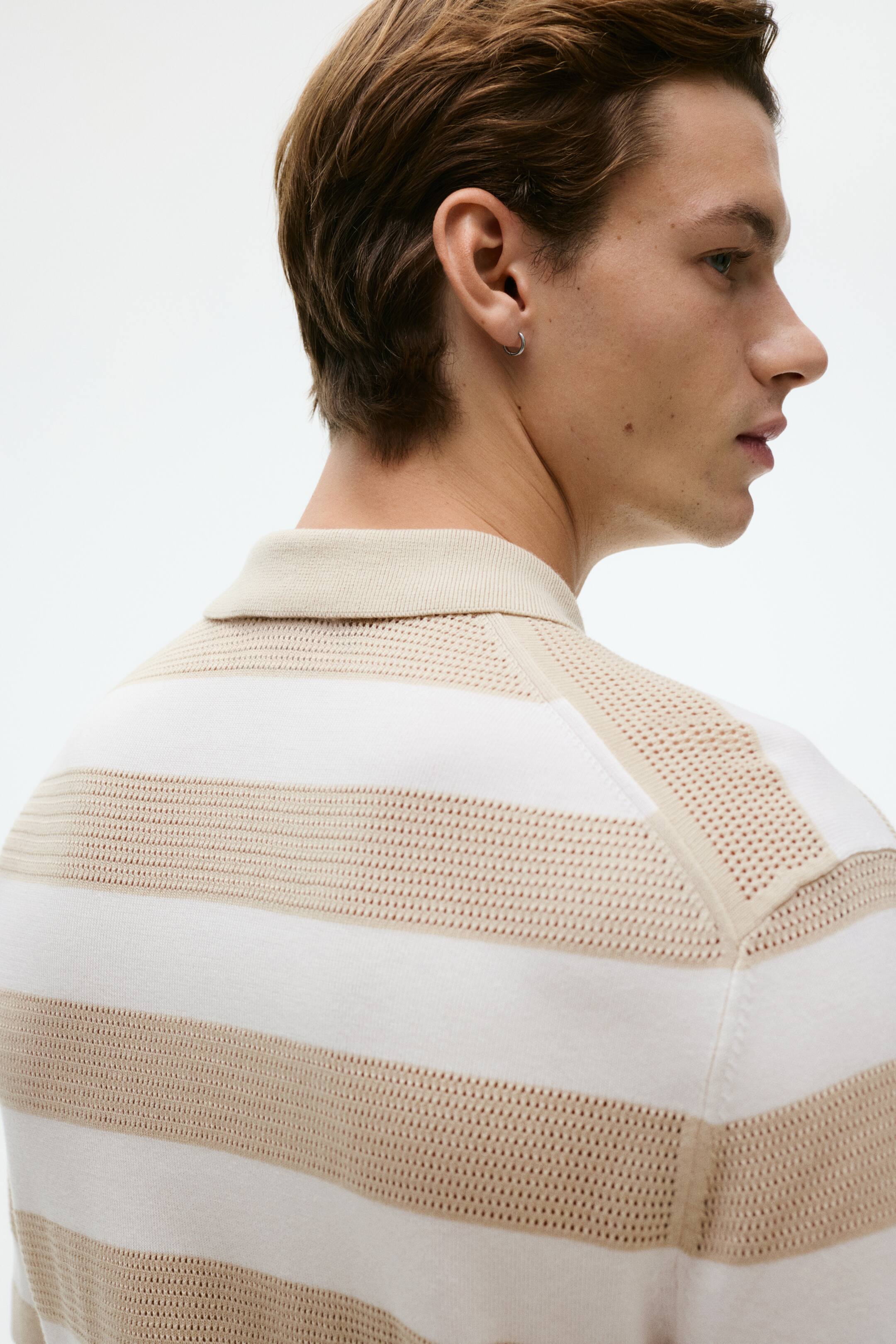 View larger image: Regular Fit Fine-knit polo shirt - Light beige/Striped - Men | H&M SG 3