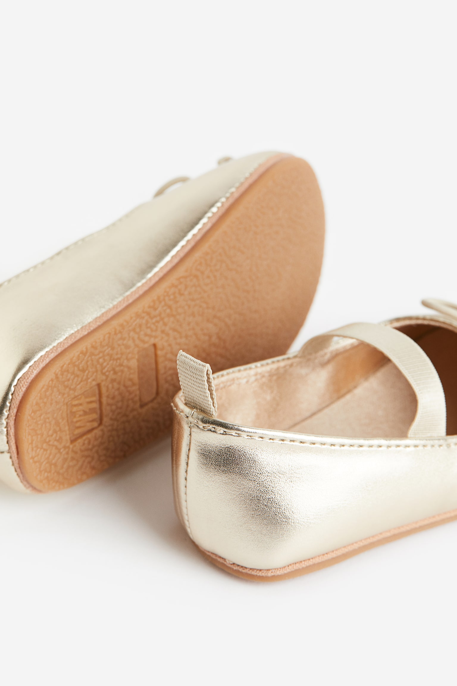 Ballet Flats - Gold colour - 2