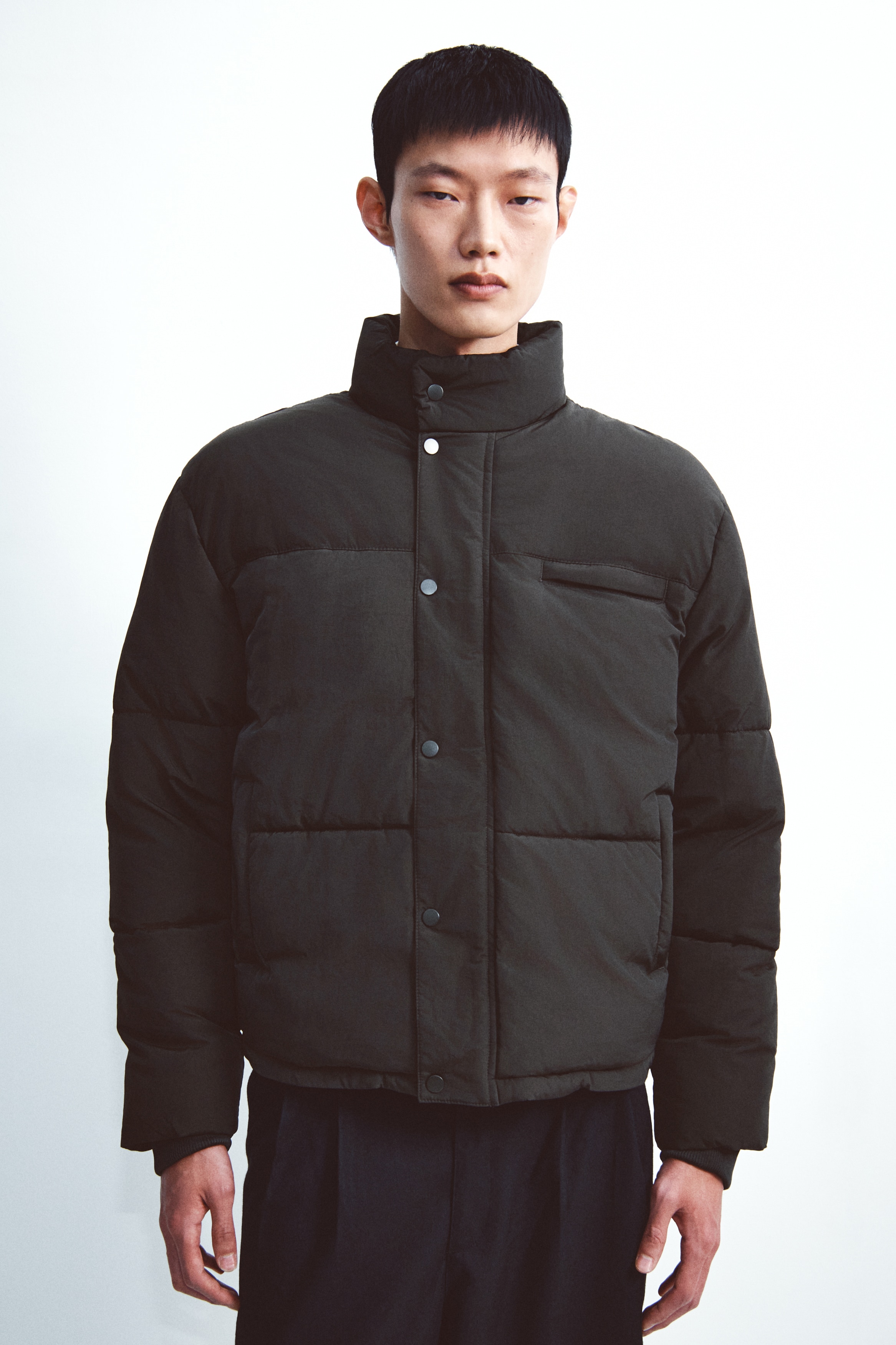 ナイロンパファージャケット - カーキグリーン - Men | H&M JP
