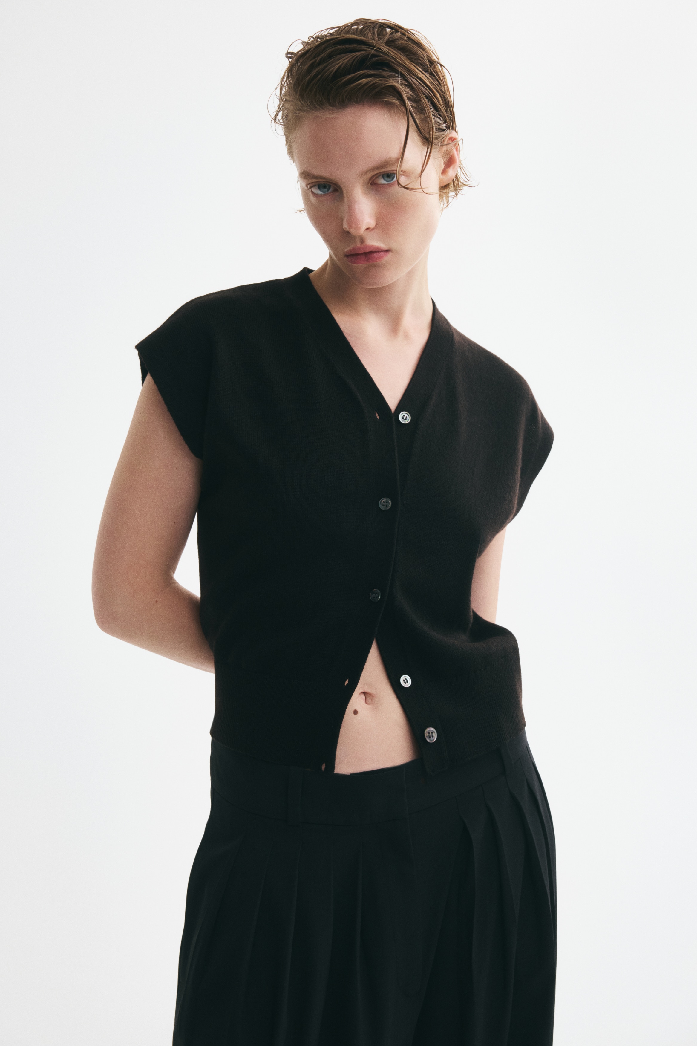 Knit Vest - thumbnail 2