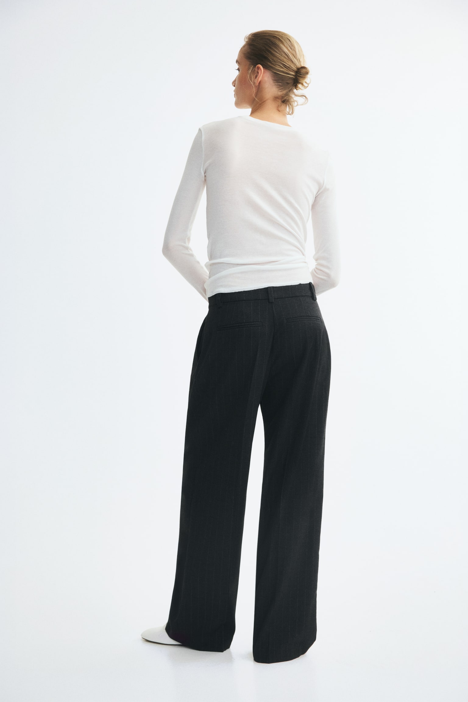 Женские брюки H&M Wide-Leg Dress Pants, цвет: Тёмный серый — фото 4