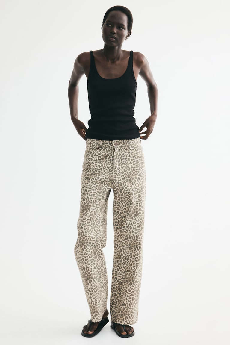 Wide Regular Waist Jeans
