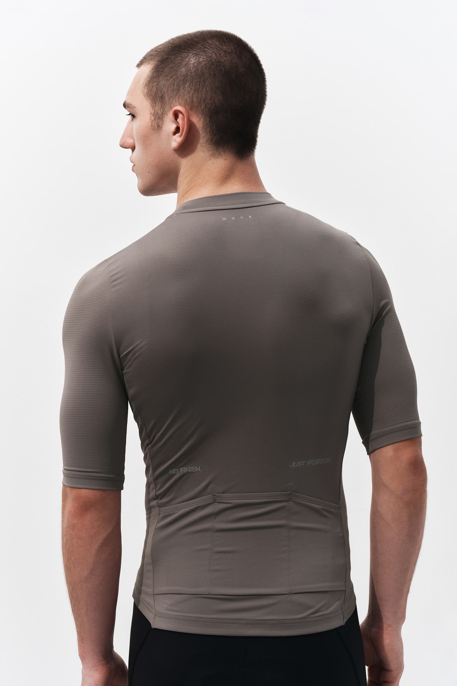 Radler-T-Shirt mit DryMove™ in Muscle Fit-Grau - 4