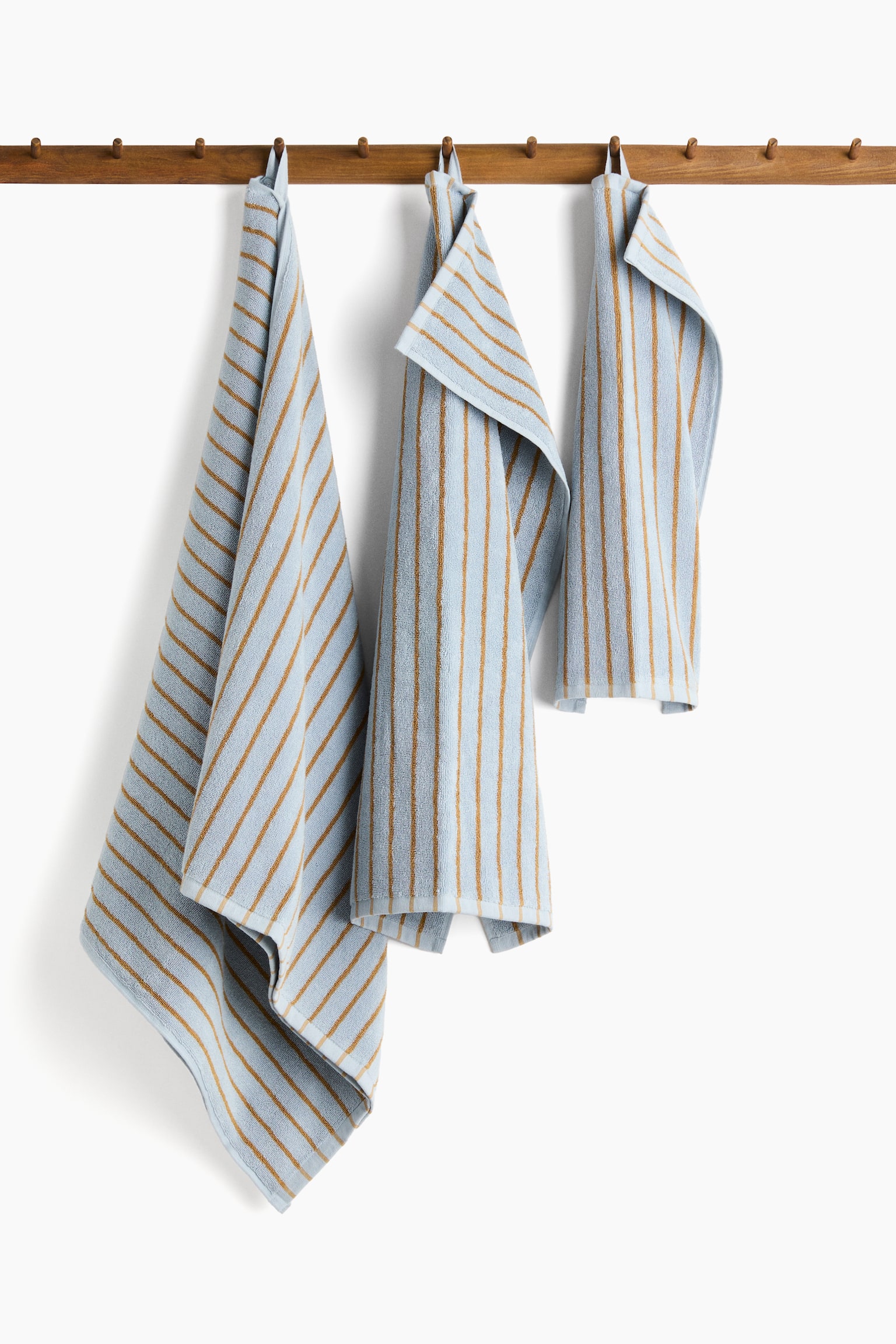 Striped bath towel - Light blue/Beige striped/Brown/Striped/Yellow/White striped/Light pink/Terracotta striped/Light beige/White - 3