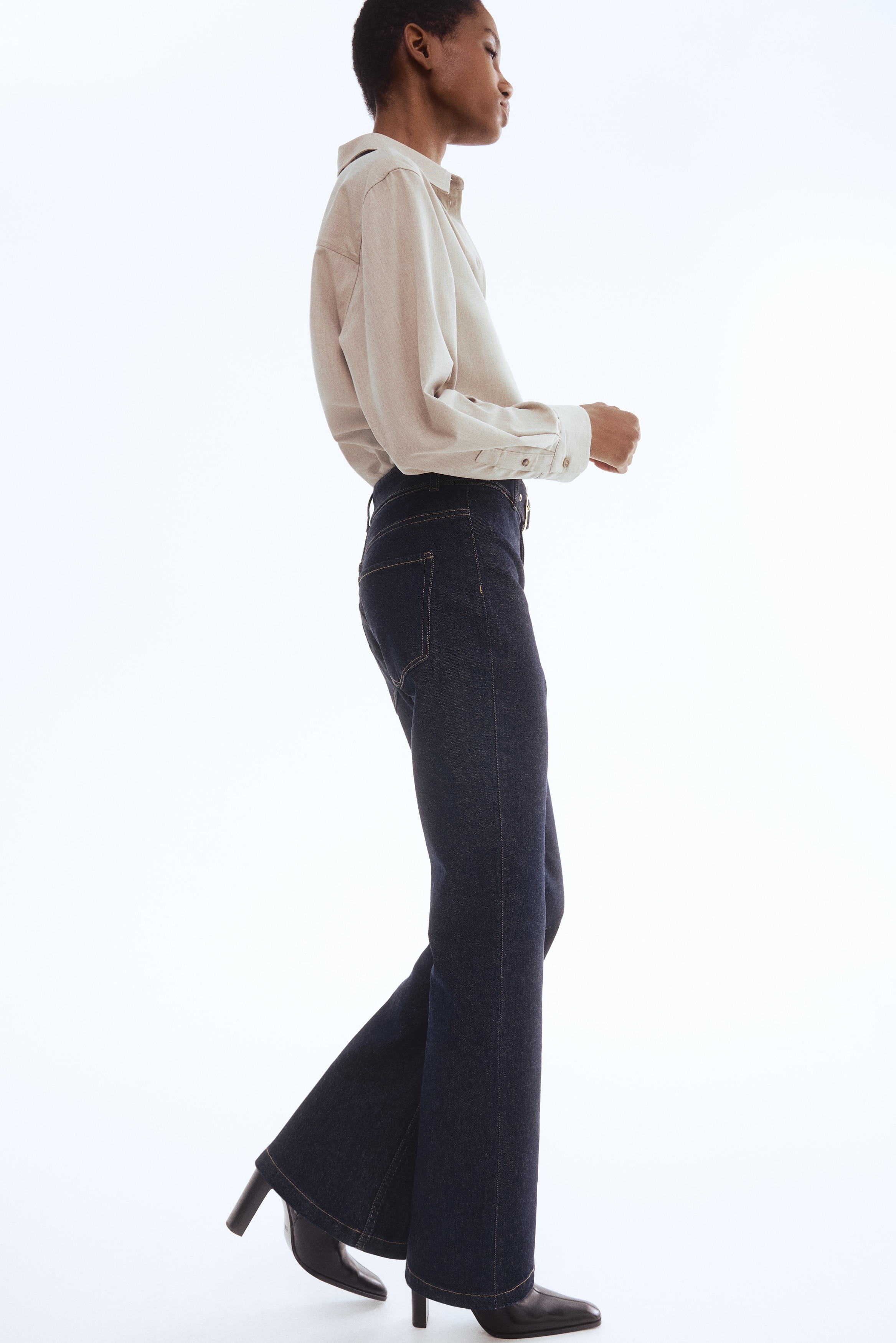 Flared High Jeans