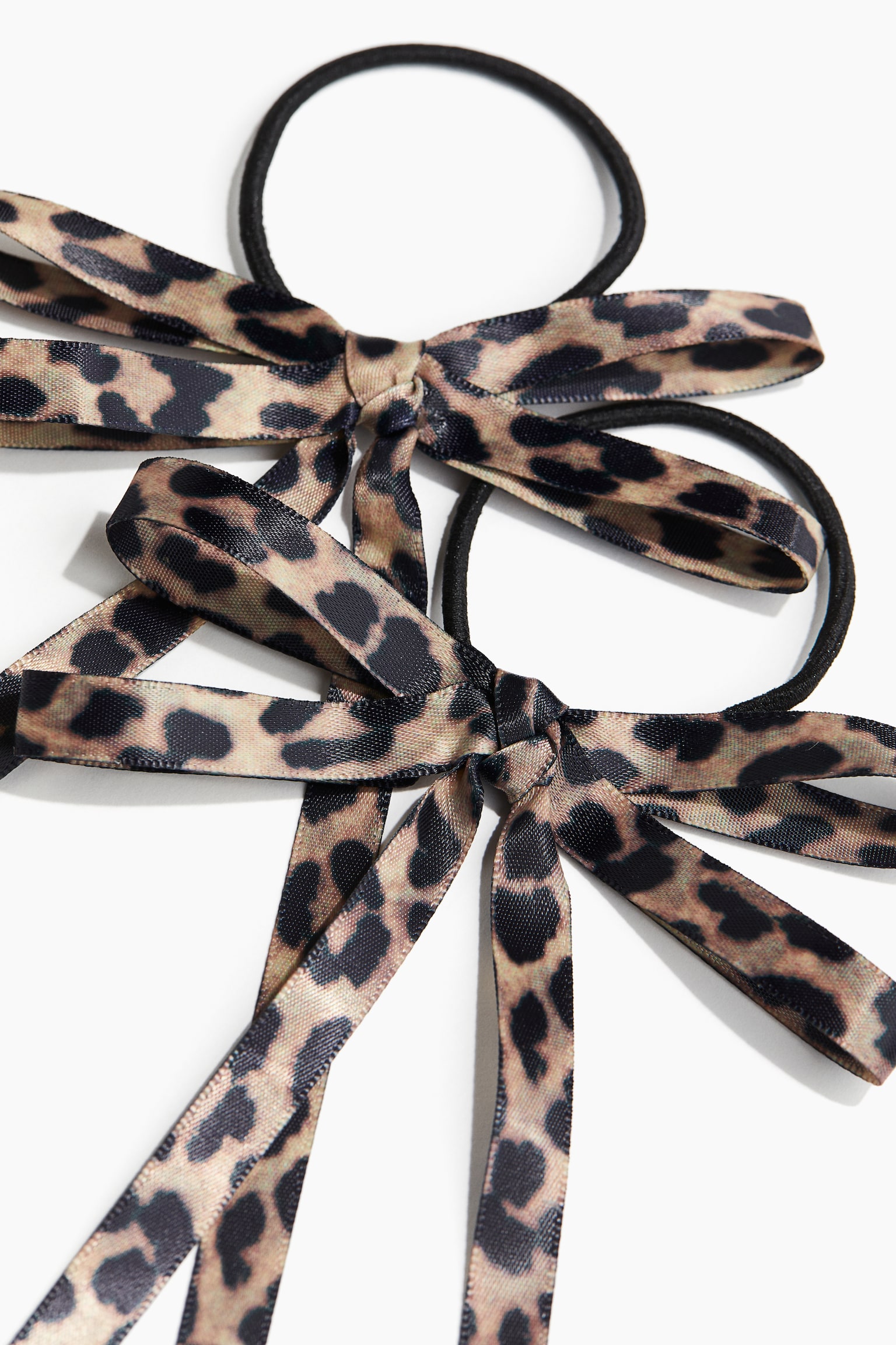 2-pack bow-detail hair elastics - Beige/Leopard print/Black/White/Dark brown/Navy blue - 2