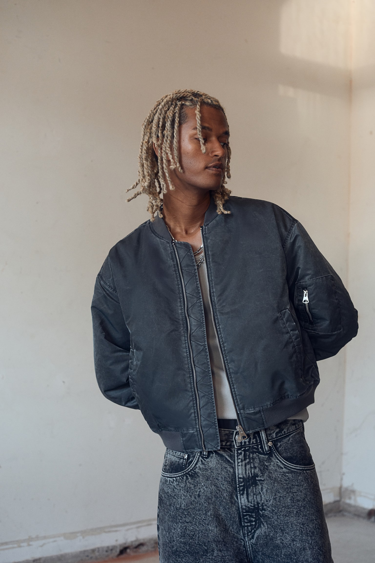 Oversized Fit Washed bomber jacket - Dark grey - 3