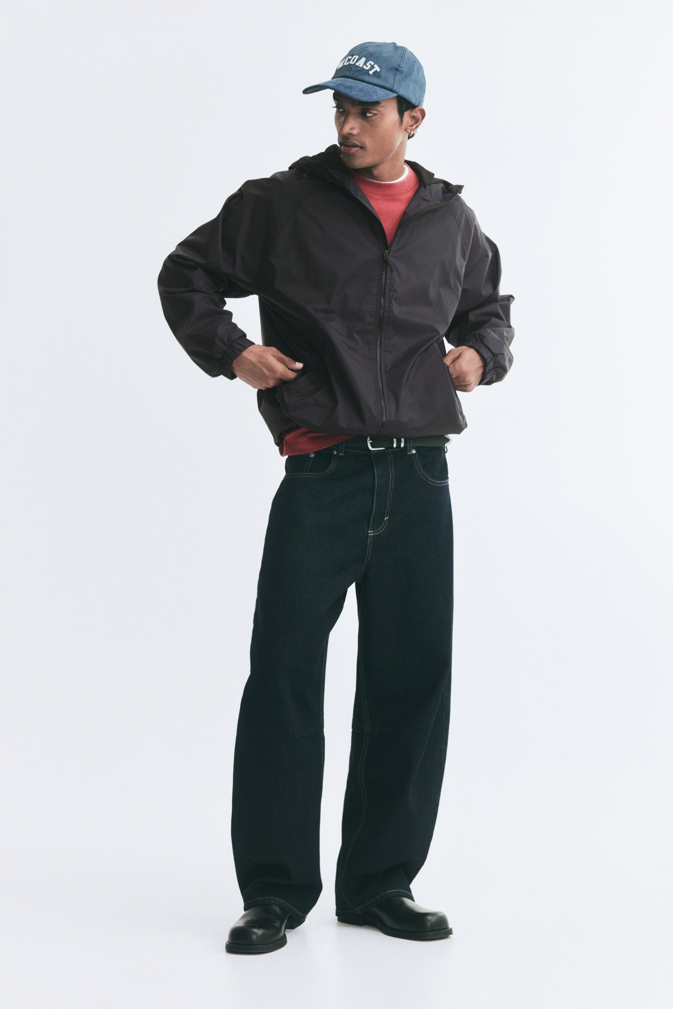 Visualizza immagine più grande: Giacca a vento in nylon - Blu navy - UOMO | H&M IT 1