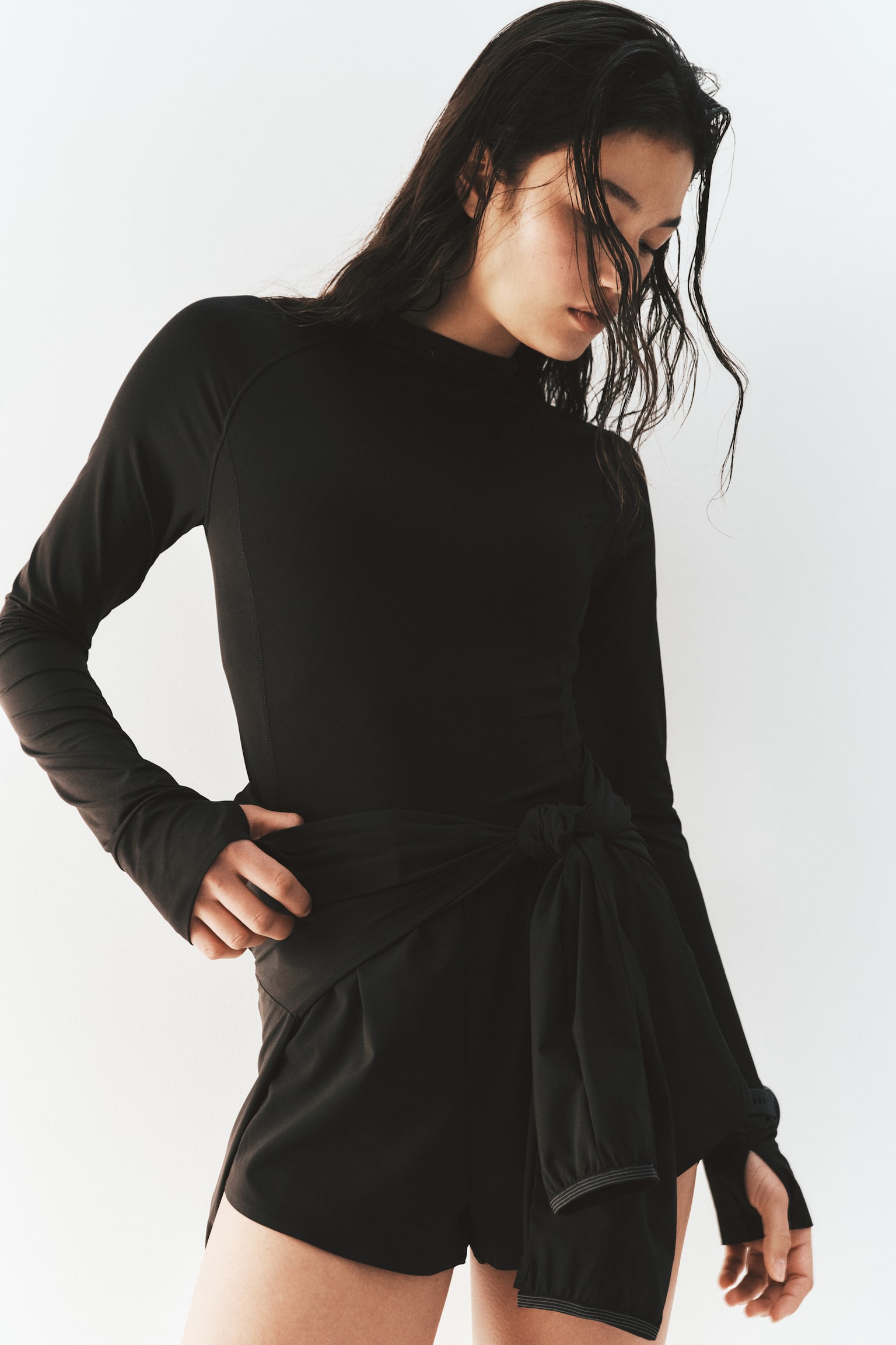 Женский топ H&M Move Long-Sleeved Running Top with DryMove™, цвет: Чёрный — фото 3