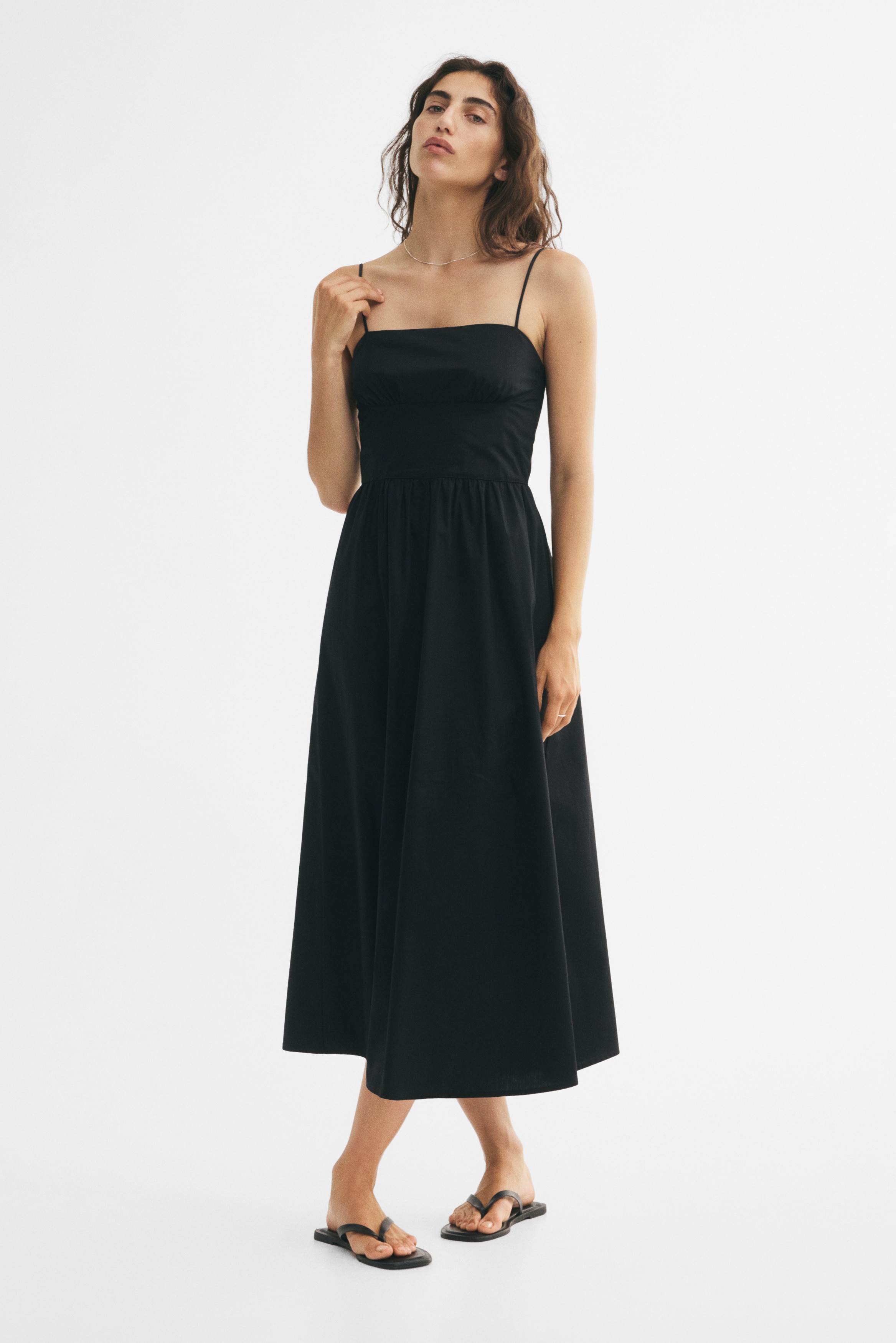 Poplin Dress with Flared SkirtModel