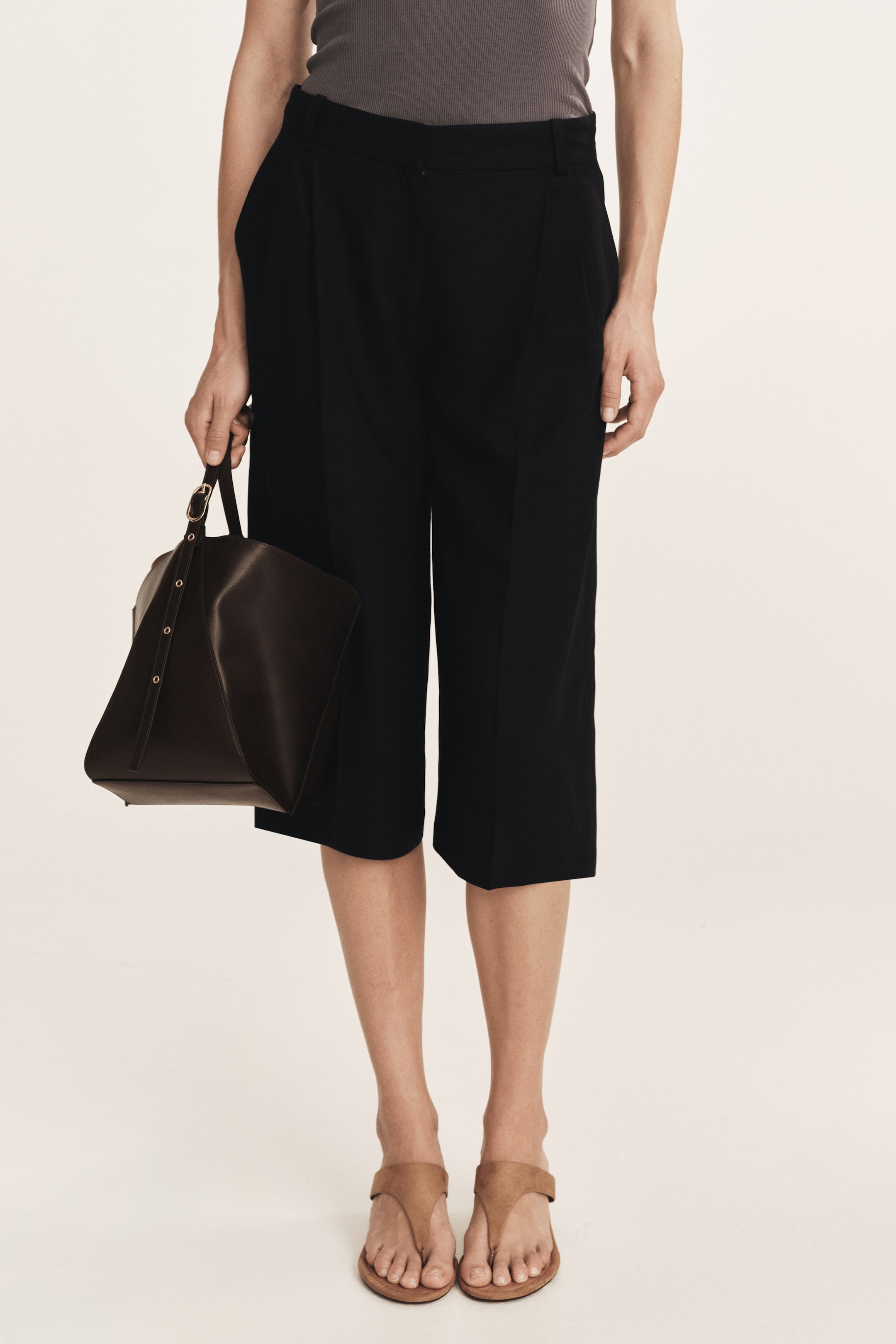 Wide-Leg Linen-Blend Culottes
