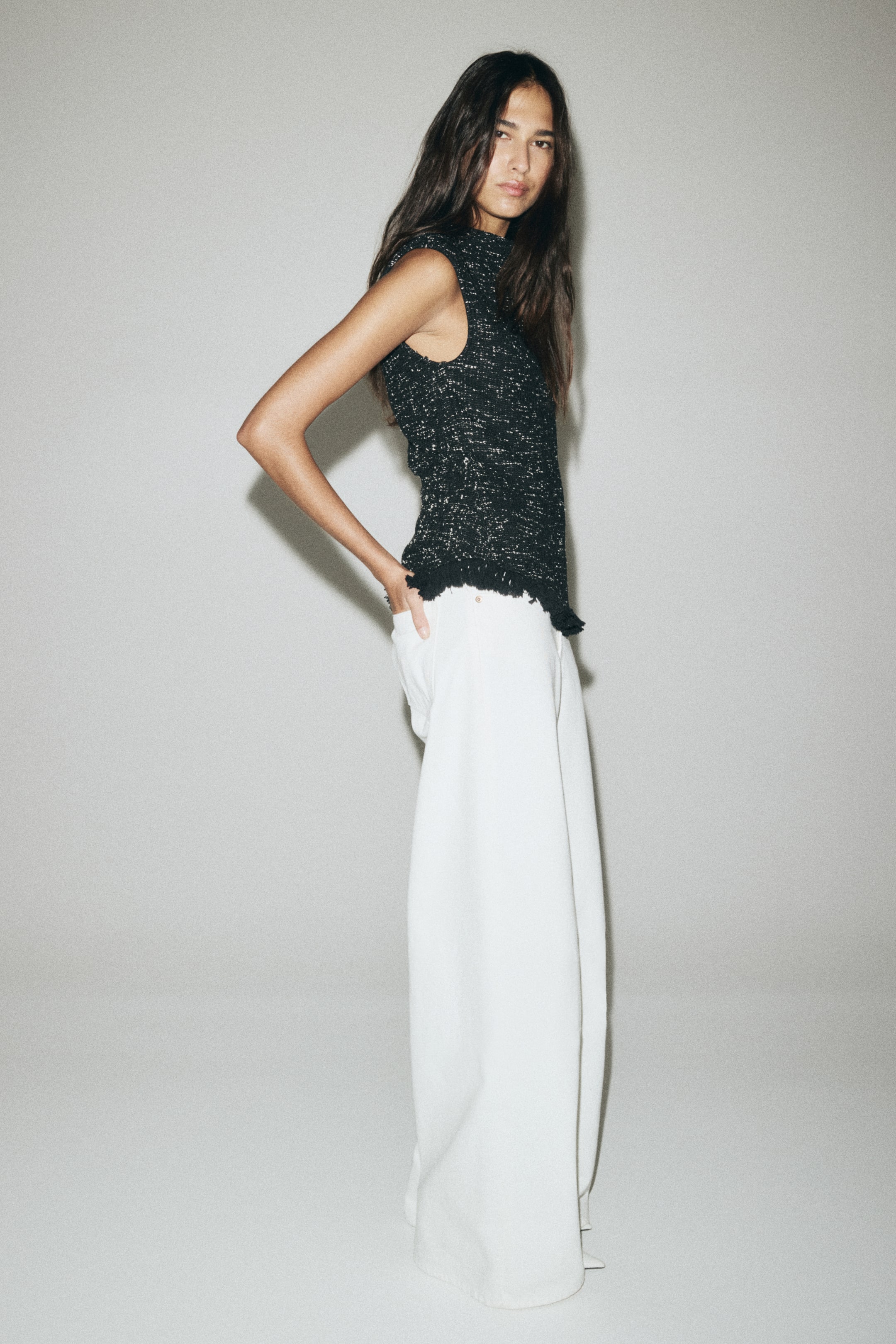 Προβολή μεγαλύτερης εικόνας: Μπλούζα με κρόσσια - Μαύρο μελανζέ - Ladies | H&M GR 4