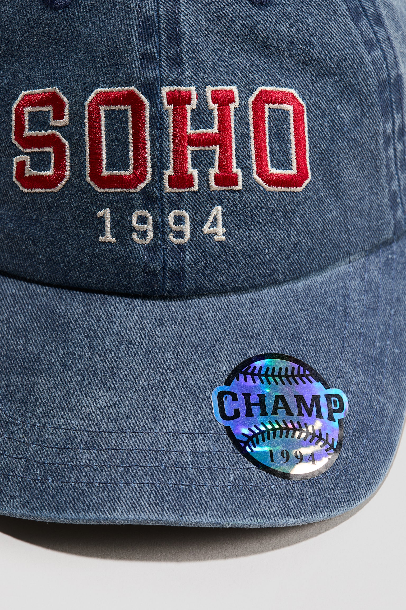 כובע מצחייה מכותנה עם מוטיב - כחול ג'ינס/SoHo - 2