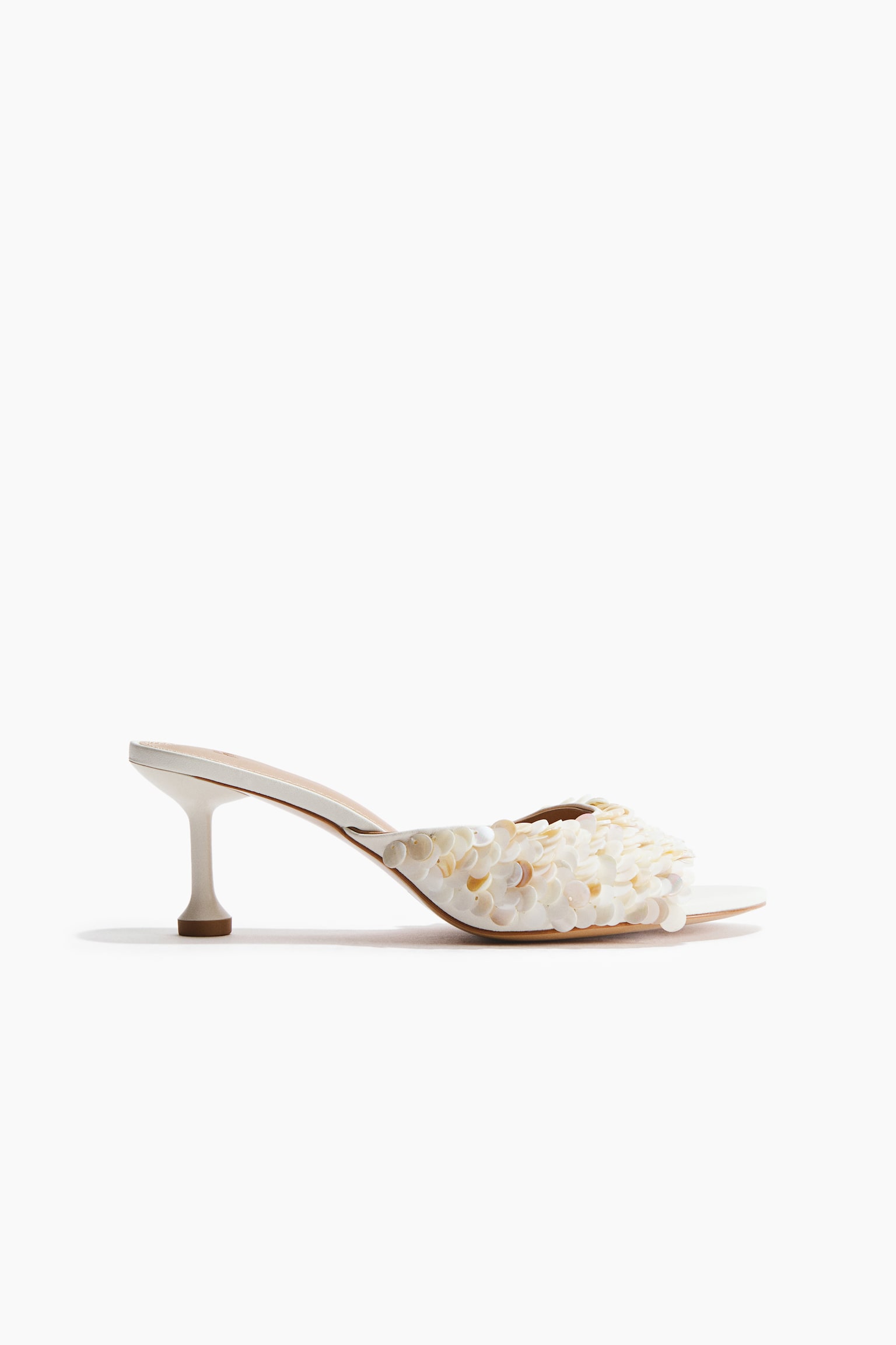 Zapatillas de talón descubierto con aplicaciones-Crema - 2