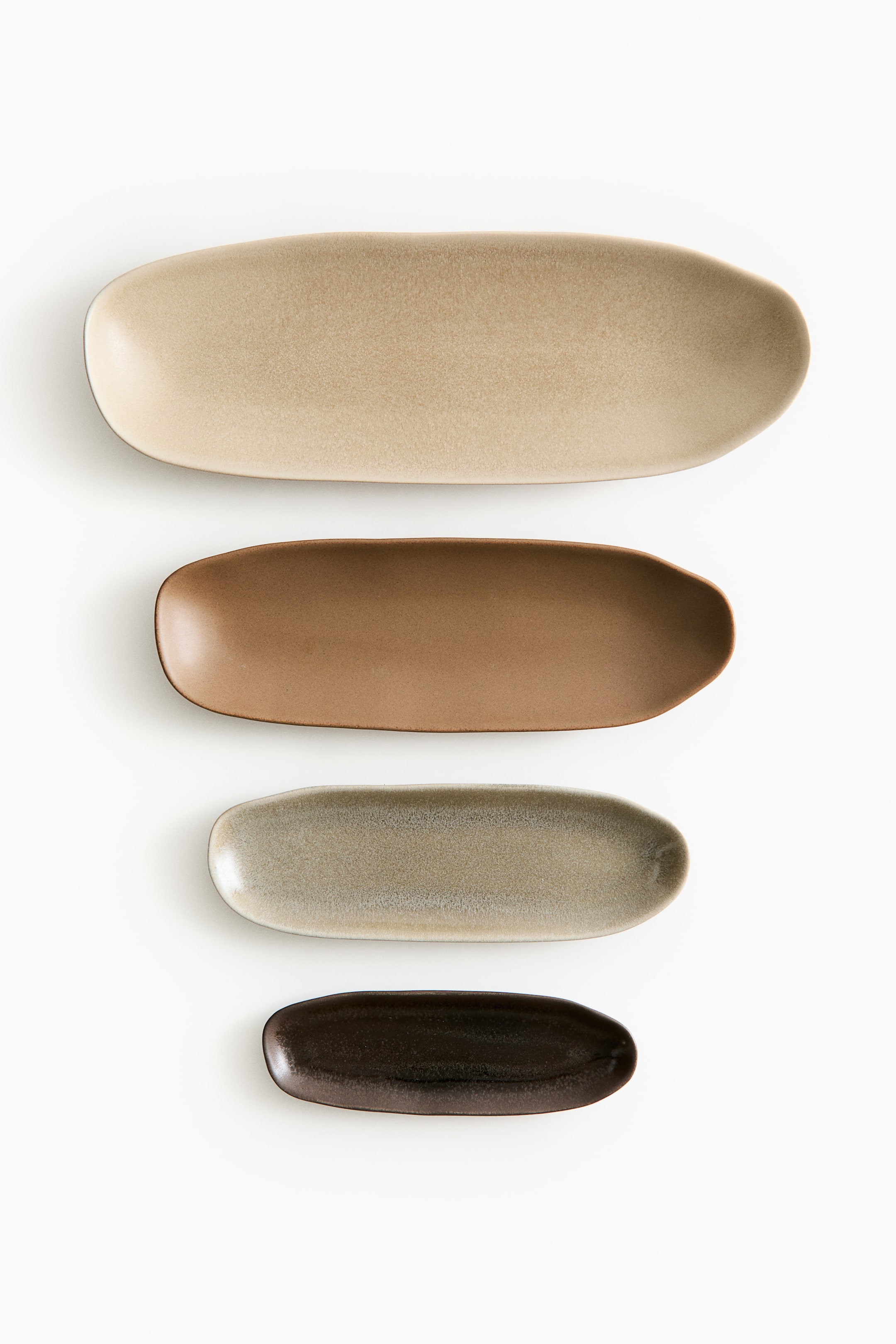 4-Piece Stoneware Serving Plate Set