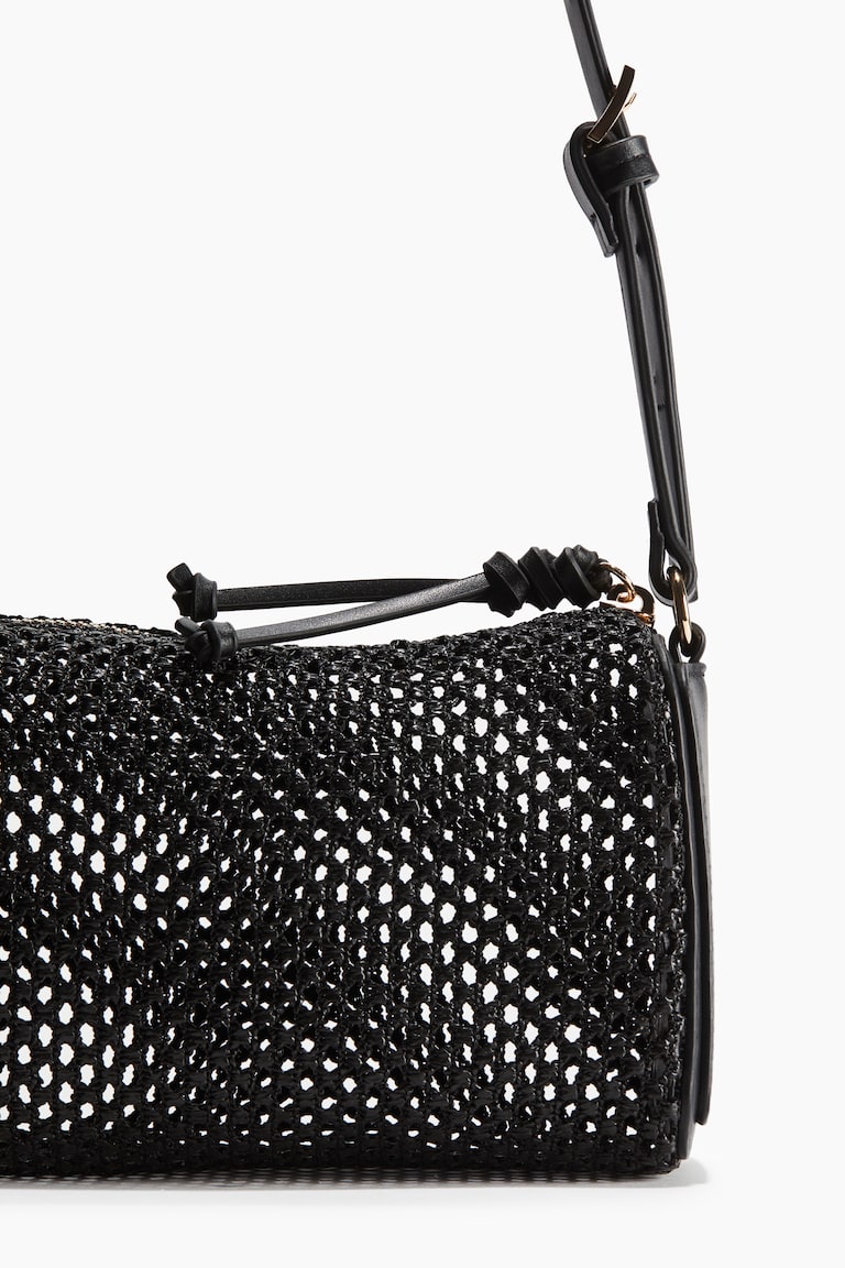 Borsa A Tracolla GUESS HWQV89 88210 Ajiona - Marrone Logo, 26x19x6 Cm, In Poliuretano Con 3 Scomparti E Tasca Posteriore