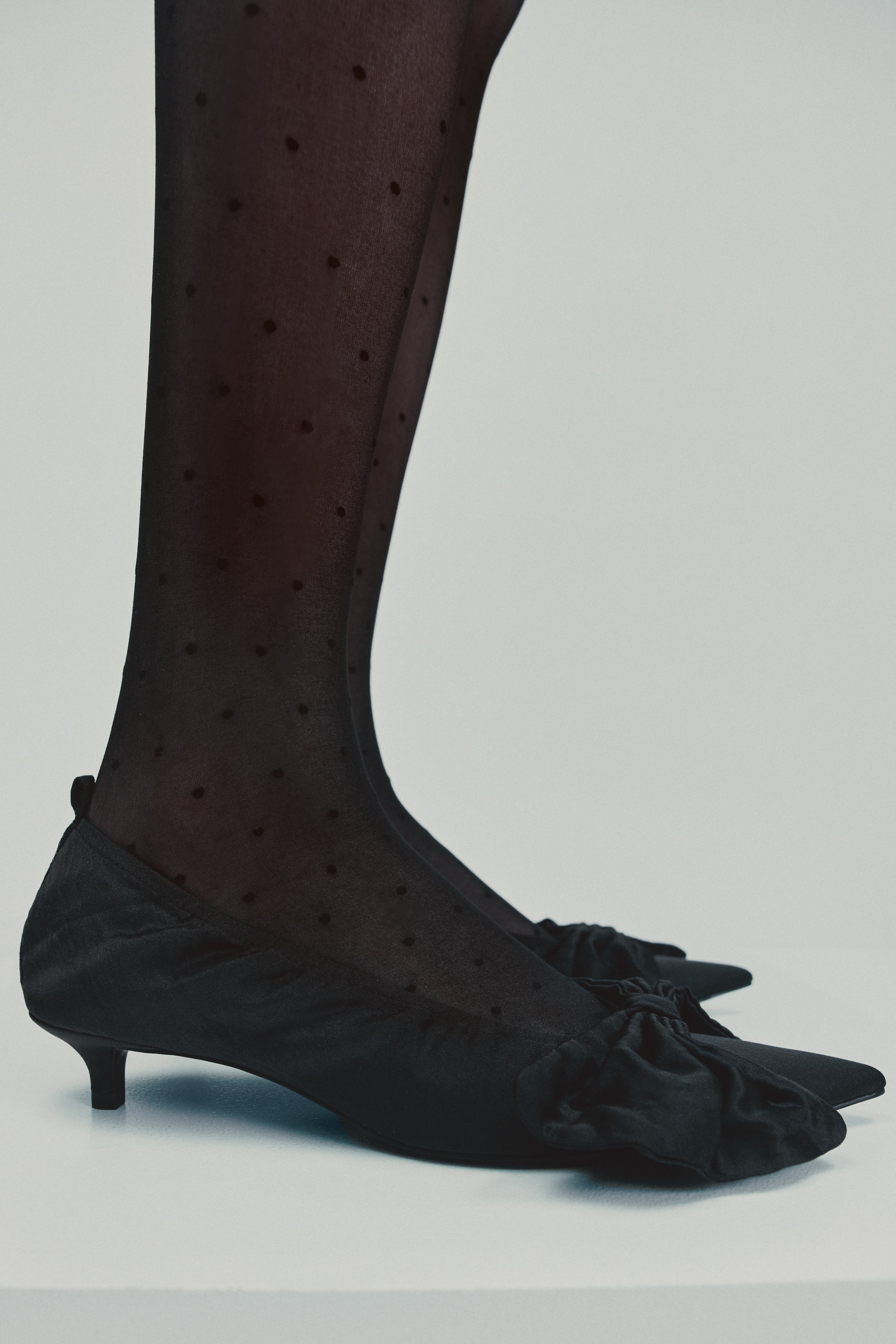 Agrandir l'image: Escarpins avec nœud - Noir - FEMME | H&M FR 1