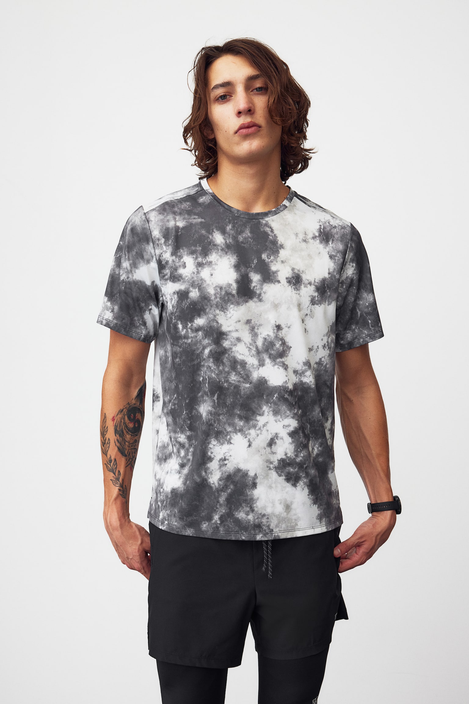 Regular Fit Running Tee In DryMove™ - Grey/Tie dye/Green/White/Dark grey - 5