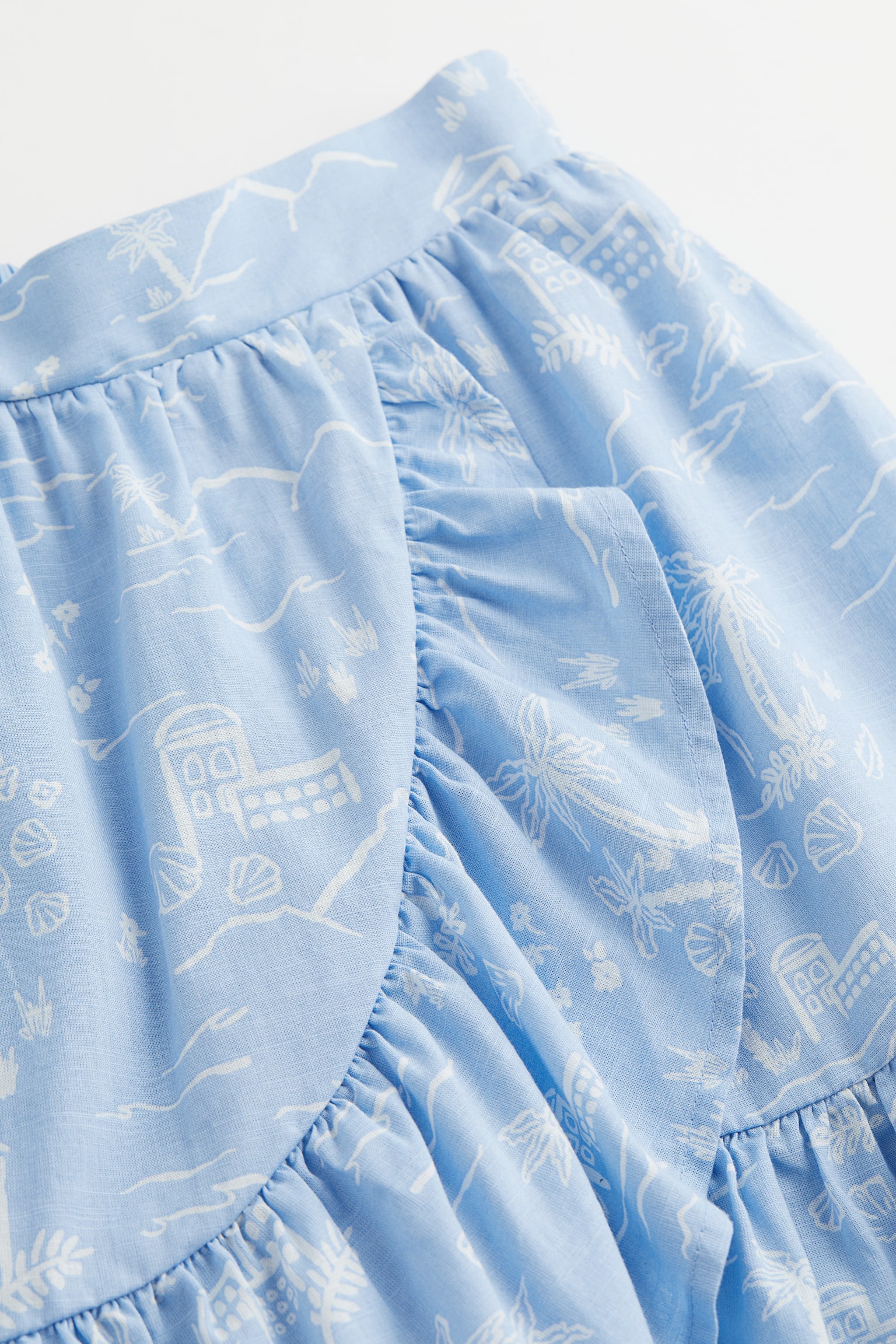 Flounce-trimmed wrapover skirt - Light blue/Patterned - 2