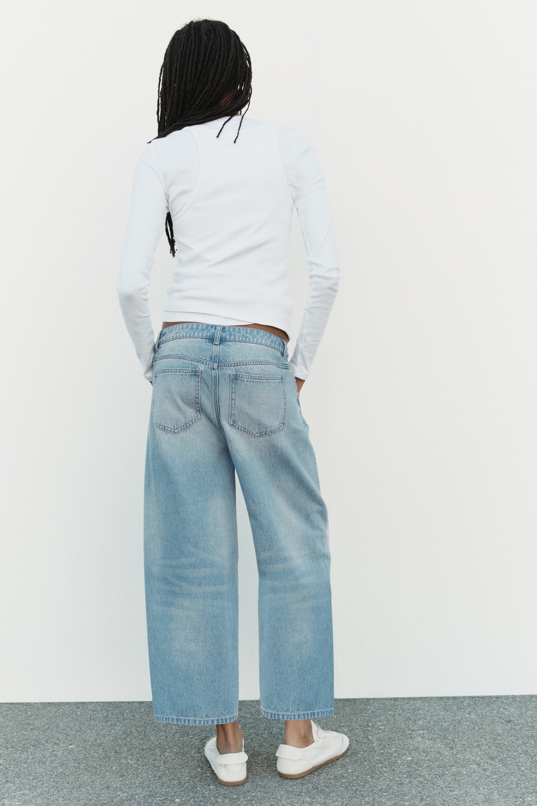 High-Waist Barrel-Leg Ankle Jeans