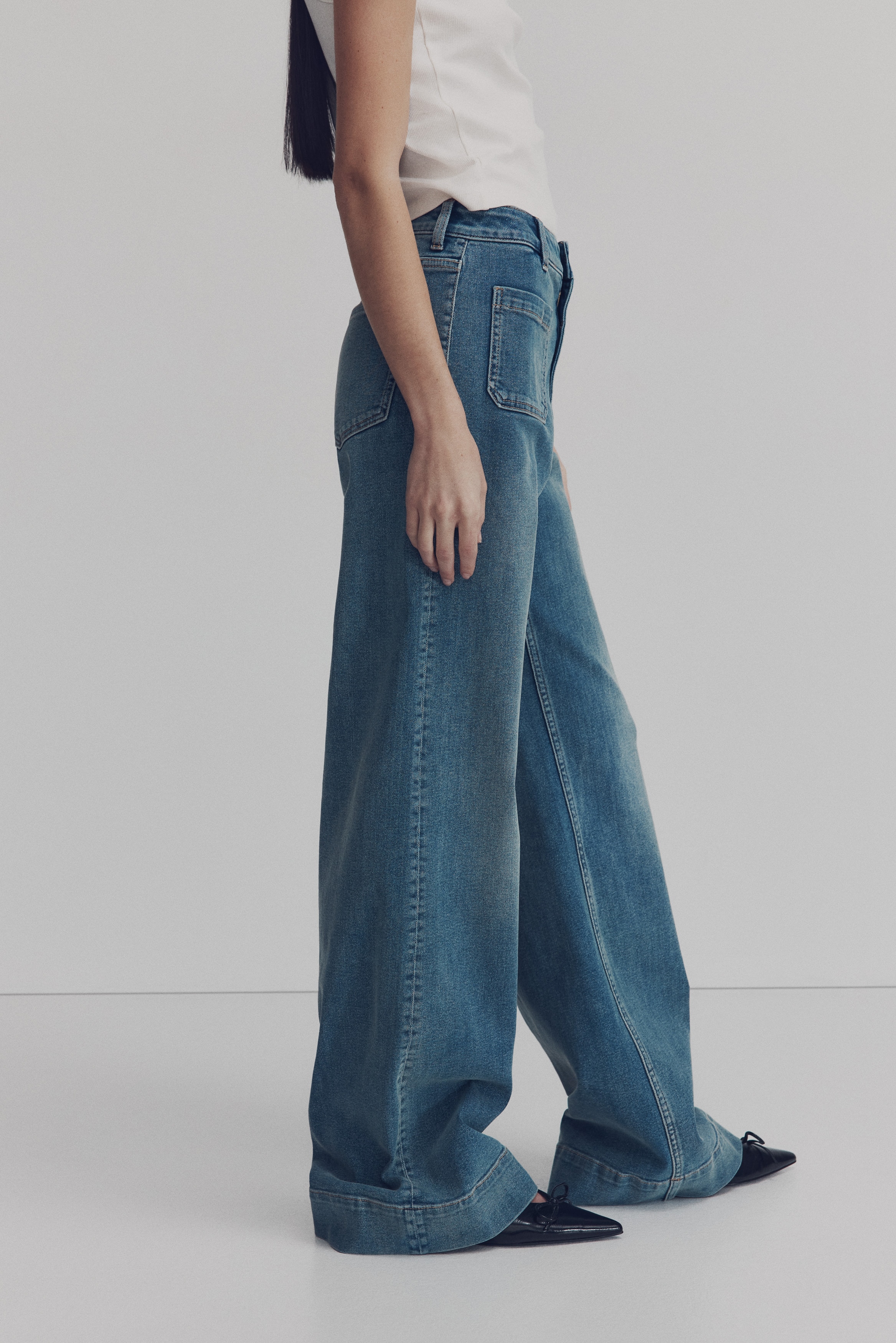 Wide High Jeans