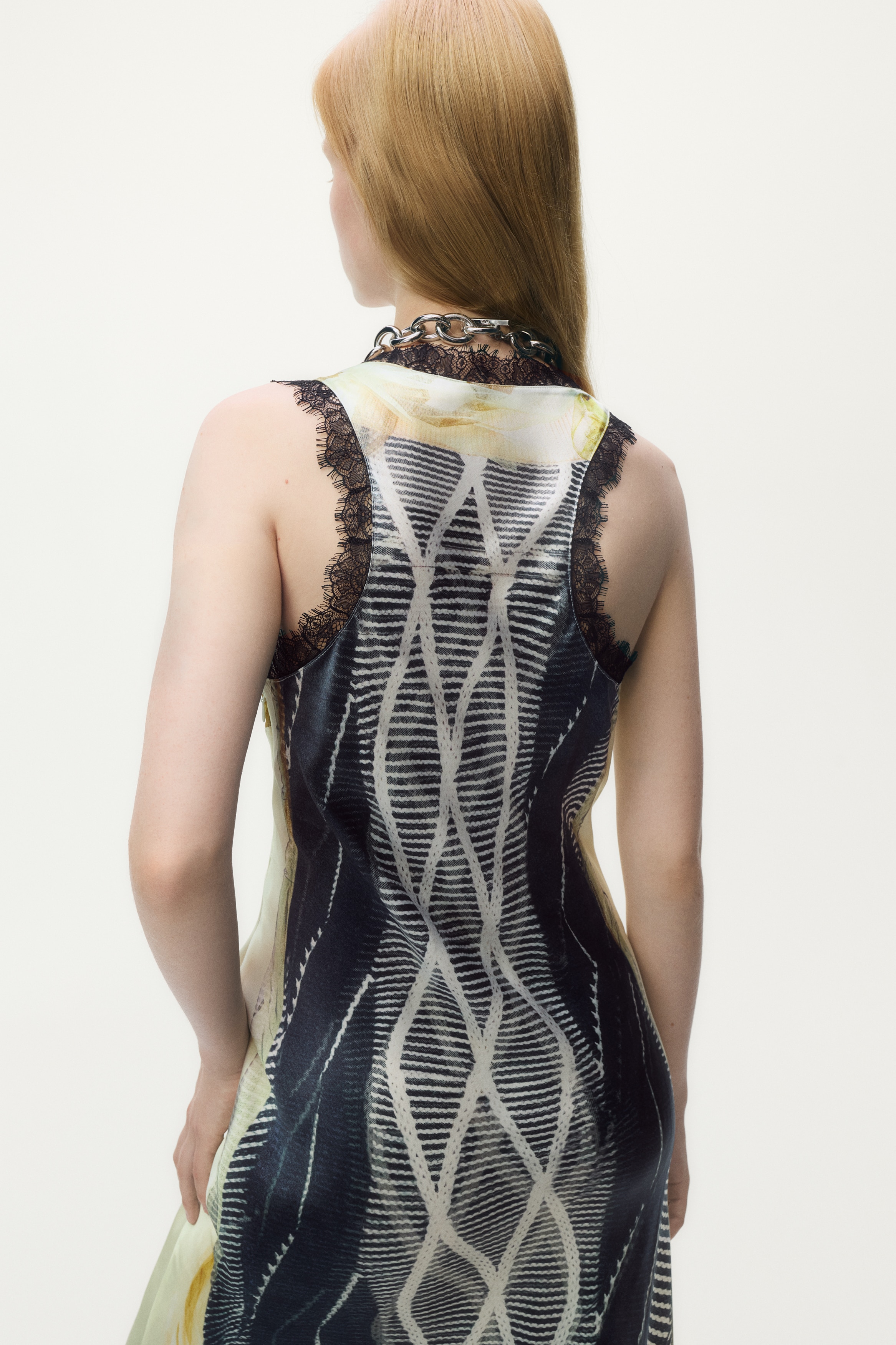 プリントサテンワンピース - ブラック／パターン - レディース | H&M JP