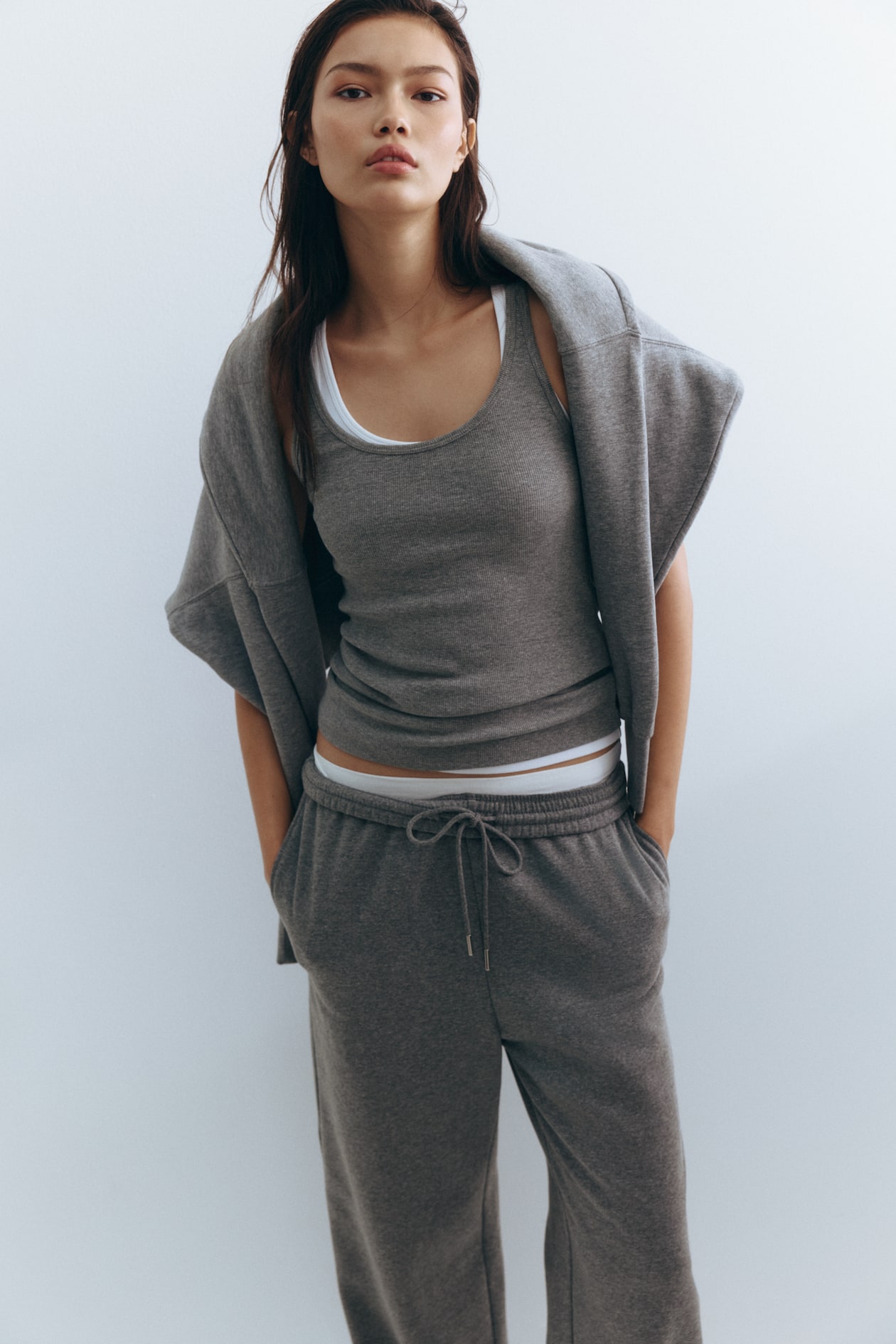 Sweatpants - image 5