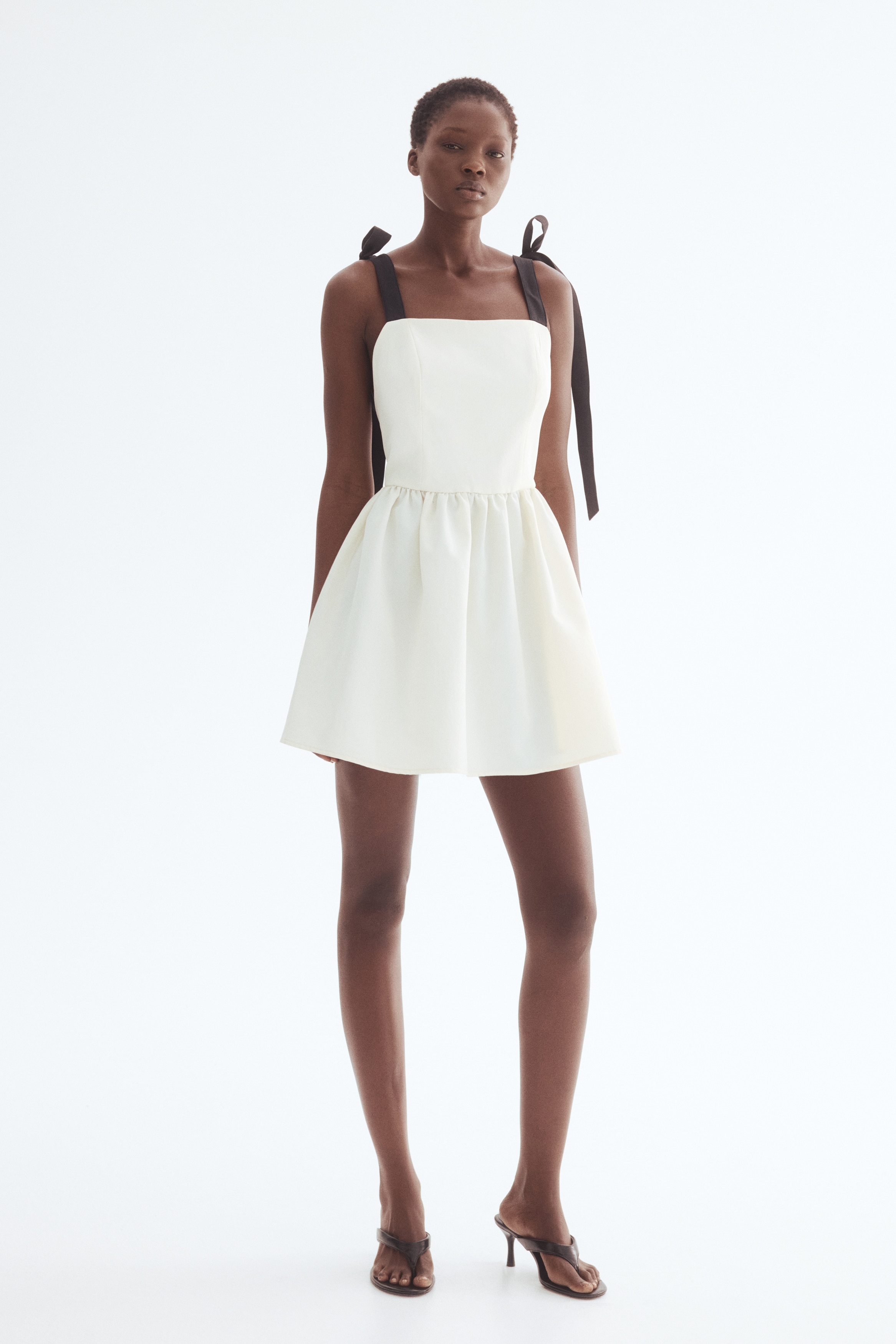 Bow-detail dress