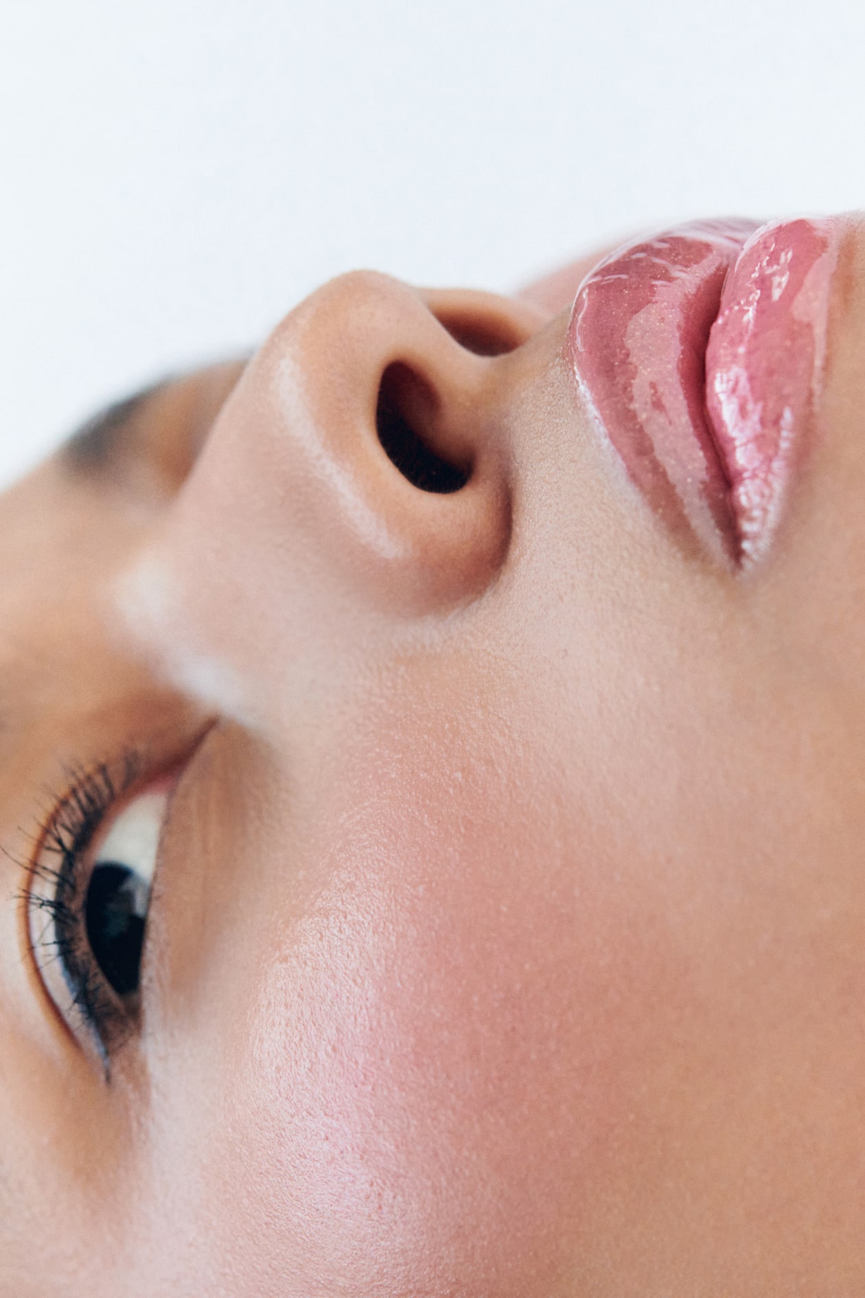 Hyper Gloss Lip Gloss - image 3