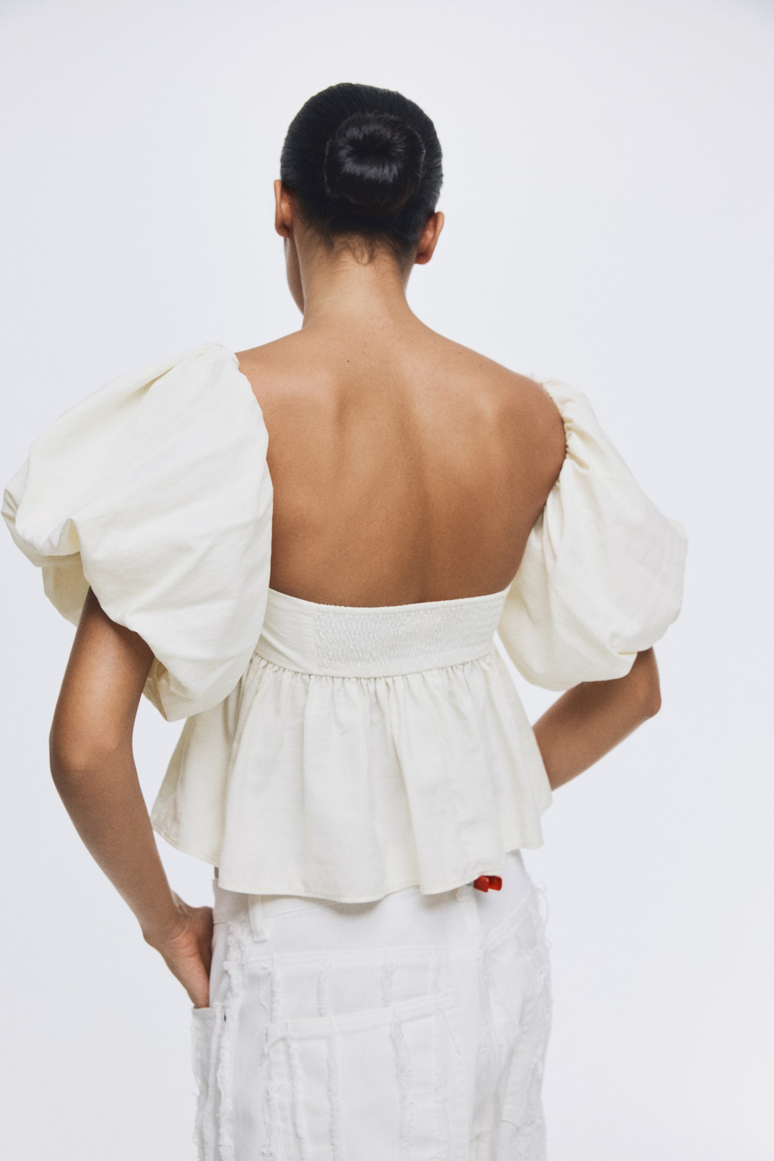 Off-the-shoulder top - Cream - 3