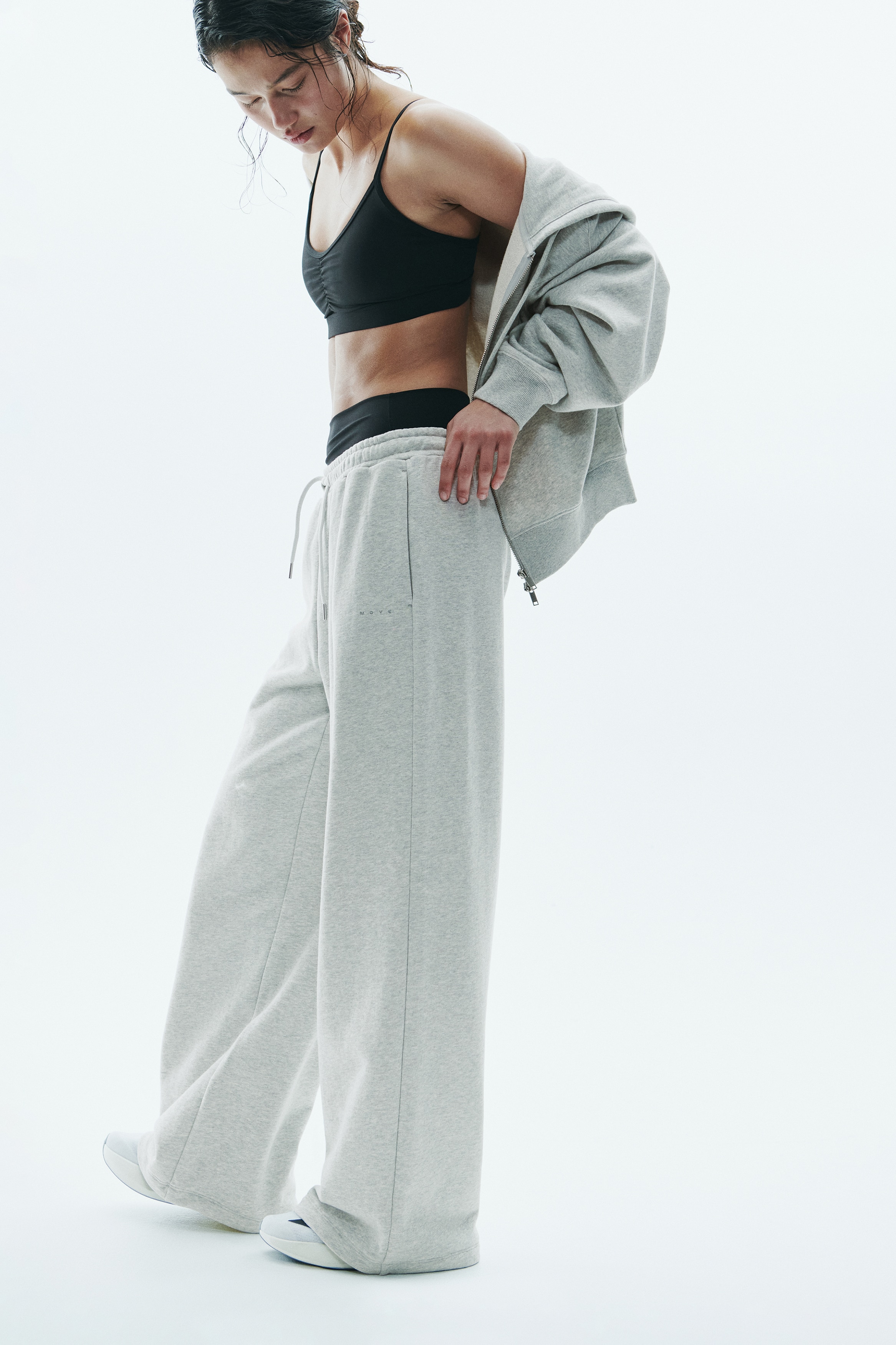 Pantalon jogger de sport Oversized FitModèle