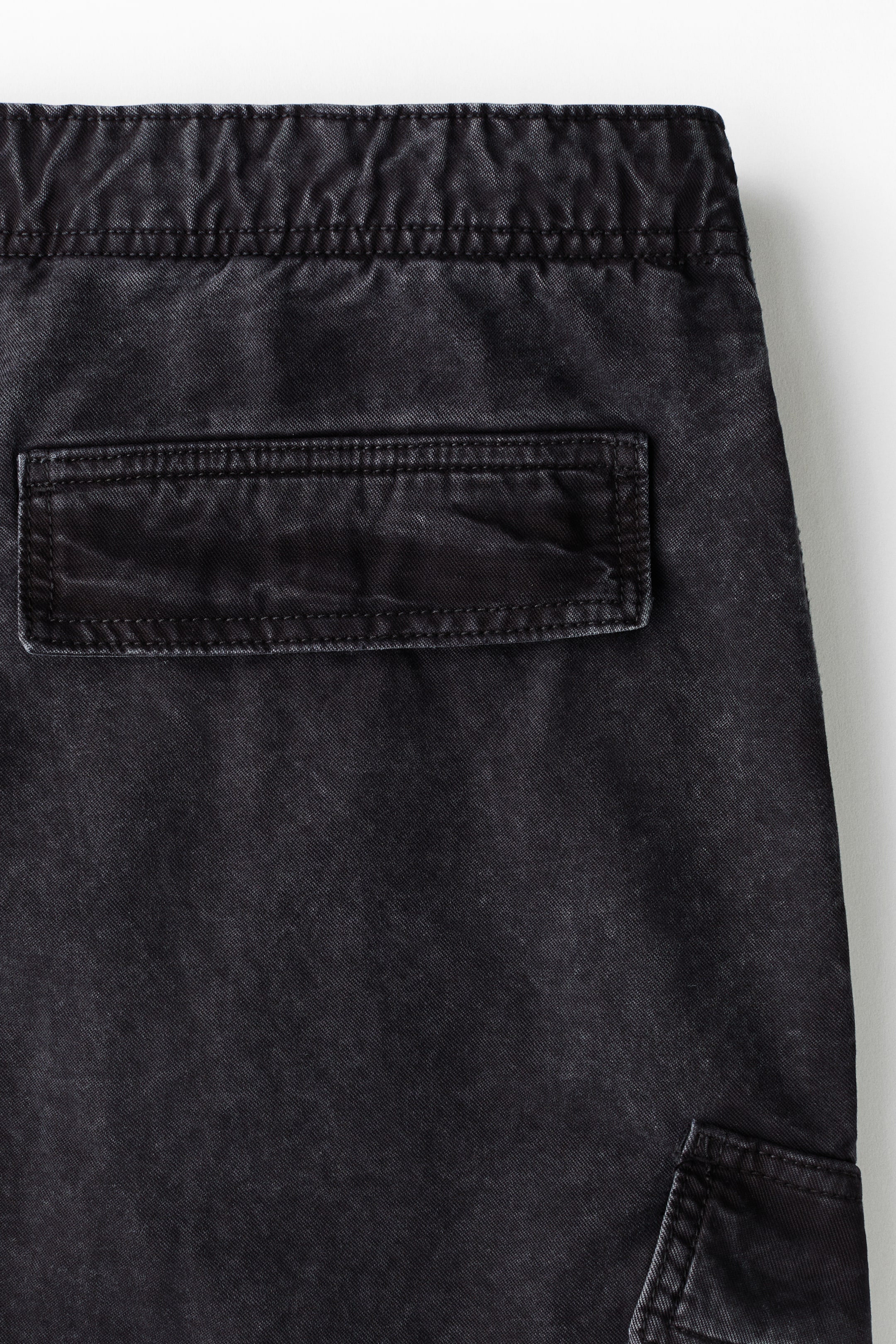 Loose-Fit Cargo Pants