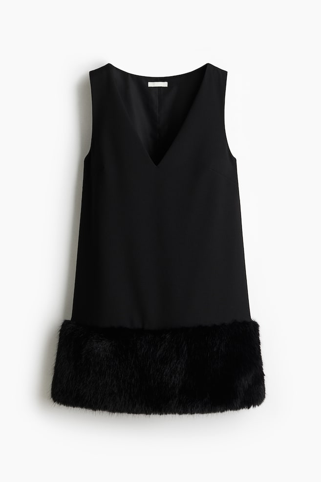 Robe droite avec encolure en V - Noir - 1